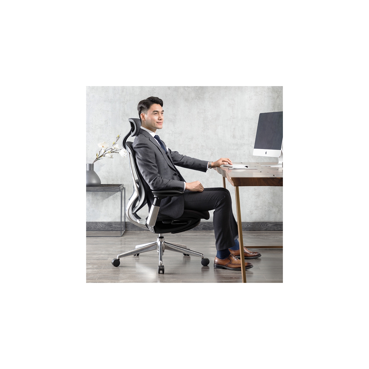 CeliniChair Heavy-Duty Executive Home Office Chair Ergonomic Desk Chair with Lumbar Support 4D Armrest Adjustable Task Chair