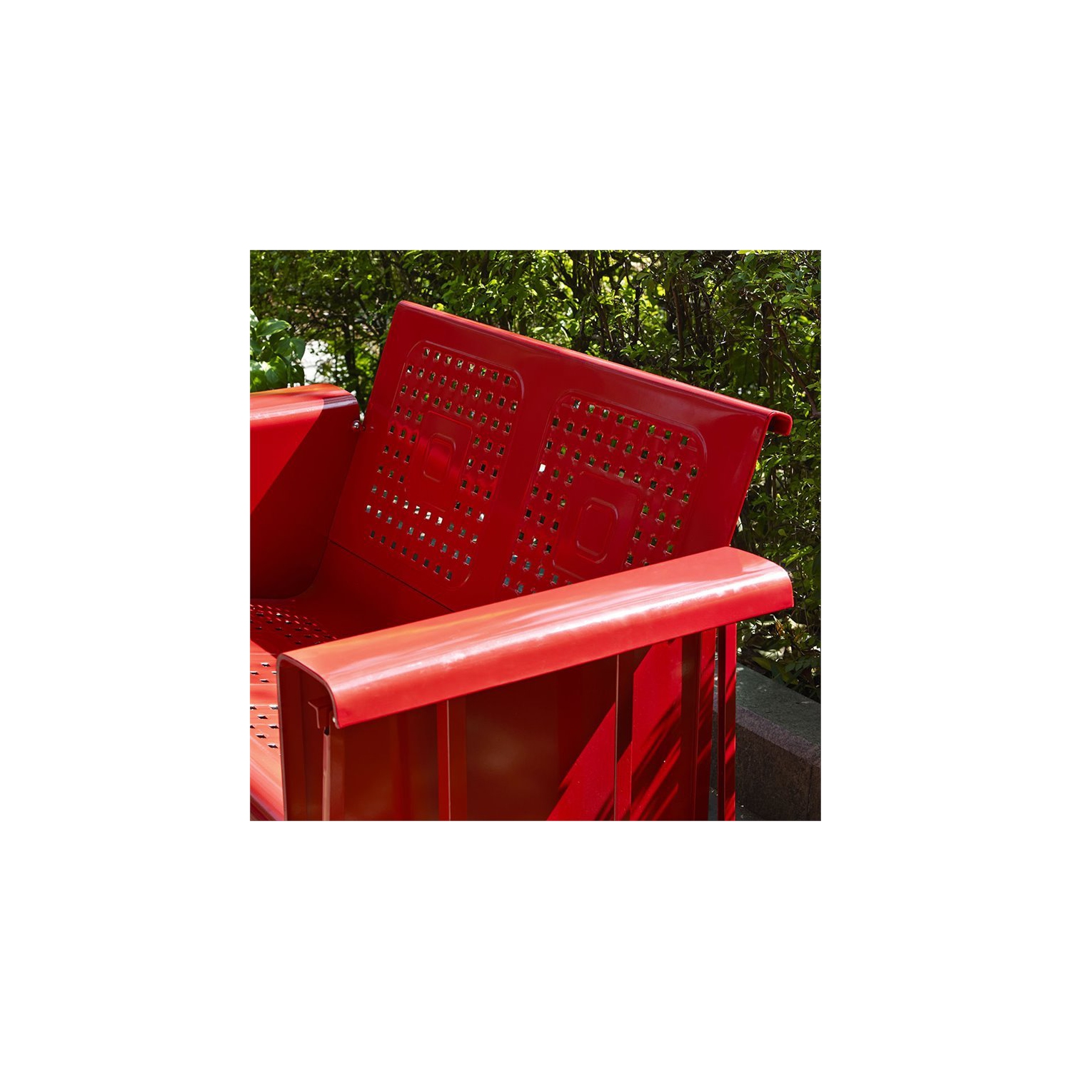 Causeuse de jardin coulissante en métal Pemberly Row, rouge