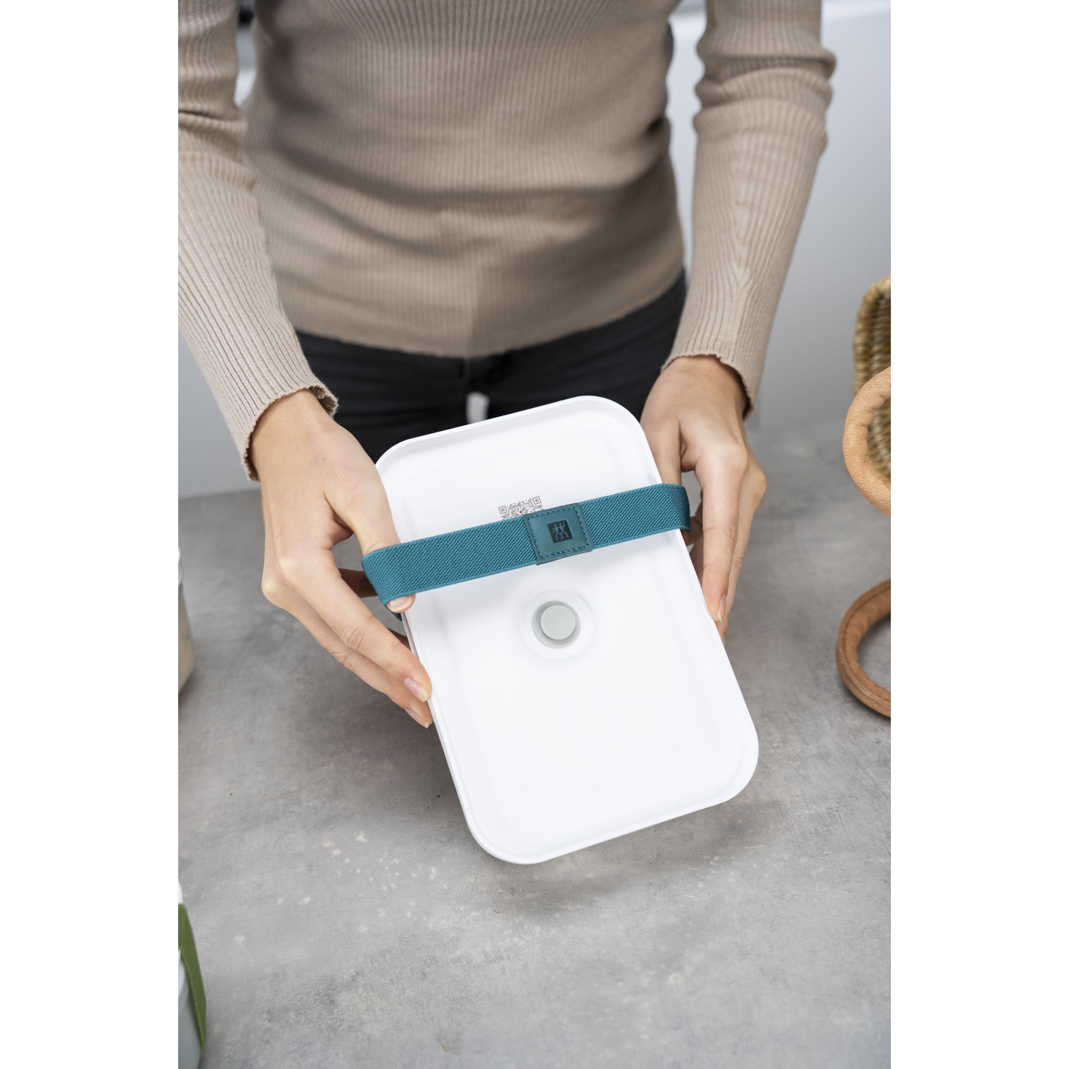 ZWILLING Fresh & Save L Divided Meal Prep Container, Plastic, White-Grey