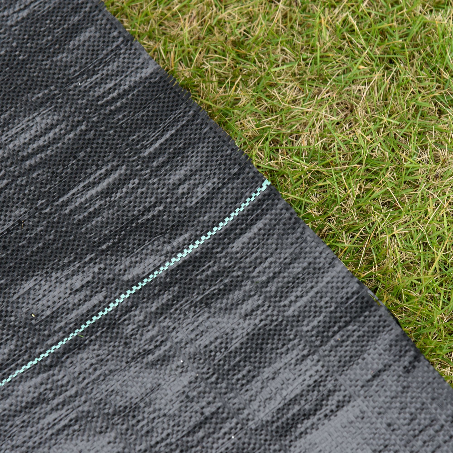 Toile de protection de qualité supérieure Outsunny 300&nbsp;pi, 4,6OZ pi x 3 pi, toile de jardin, durable et robuste, bloc de jardinage, installation