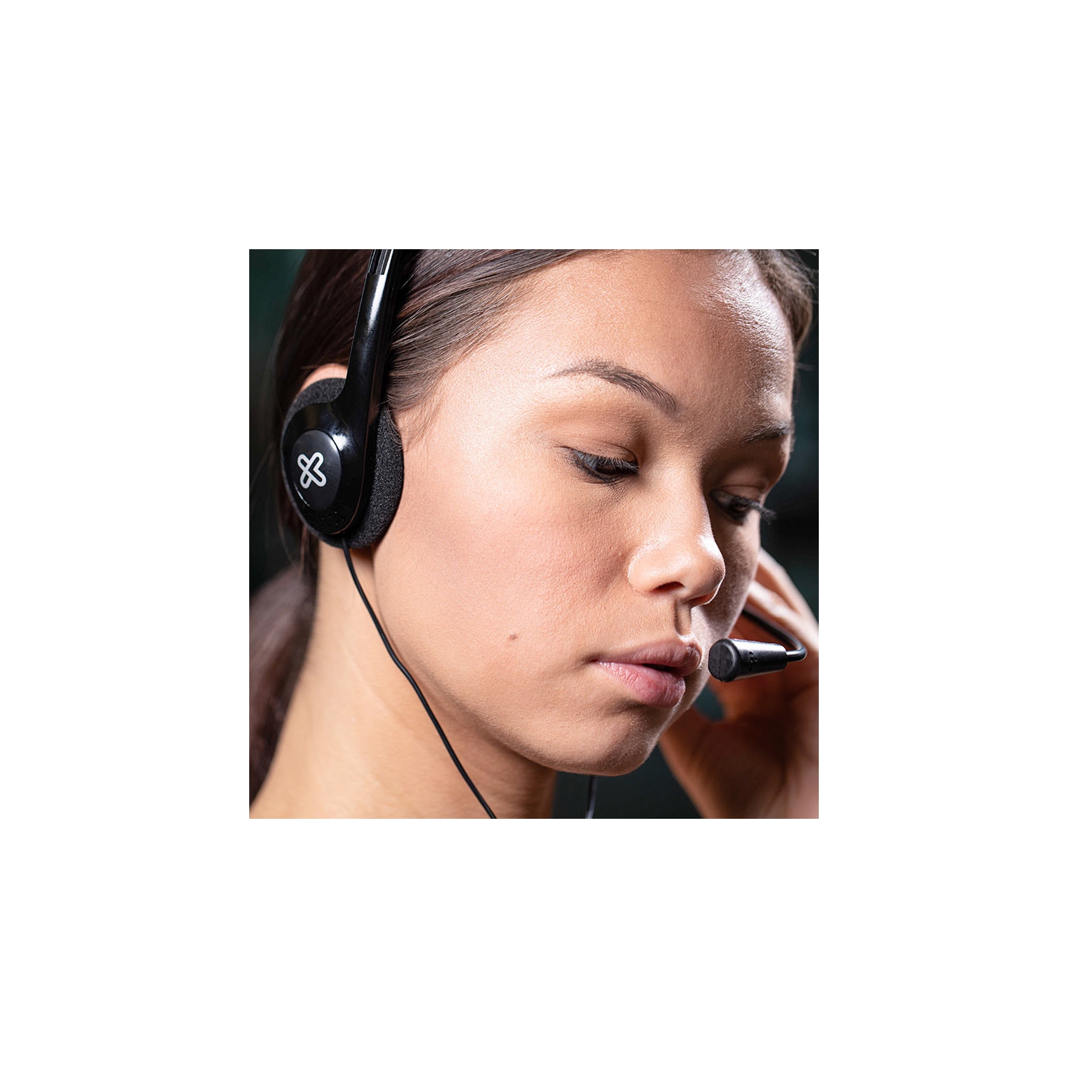 Klipxtreme Headset Sekual Stereo USB with Boom Mic Omnidirectional Inline Vol Control - Black