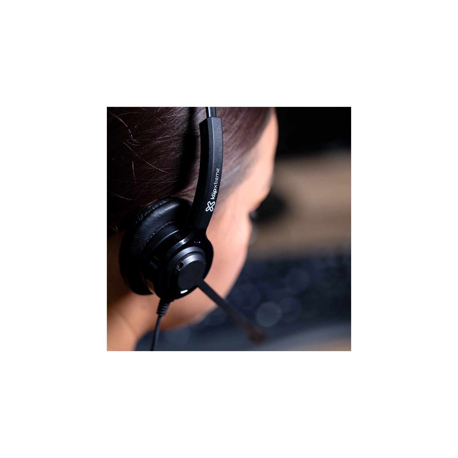 Klipxtreme Headset Business VoxPro-S USB Stéréo avec un bruit de micro Boom Isolation du contrôle du volume en ligne / MUTE COMPATIBLE AVEC LES