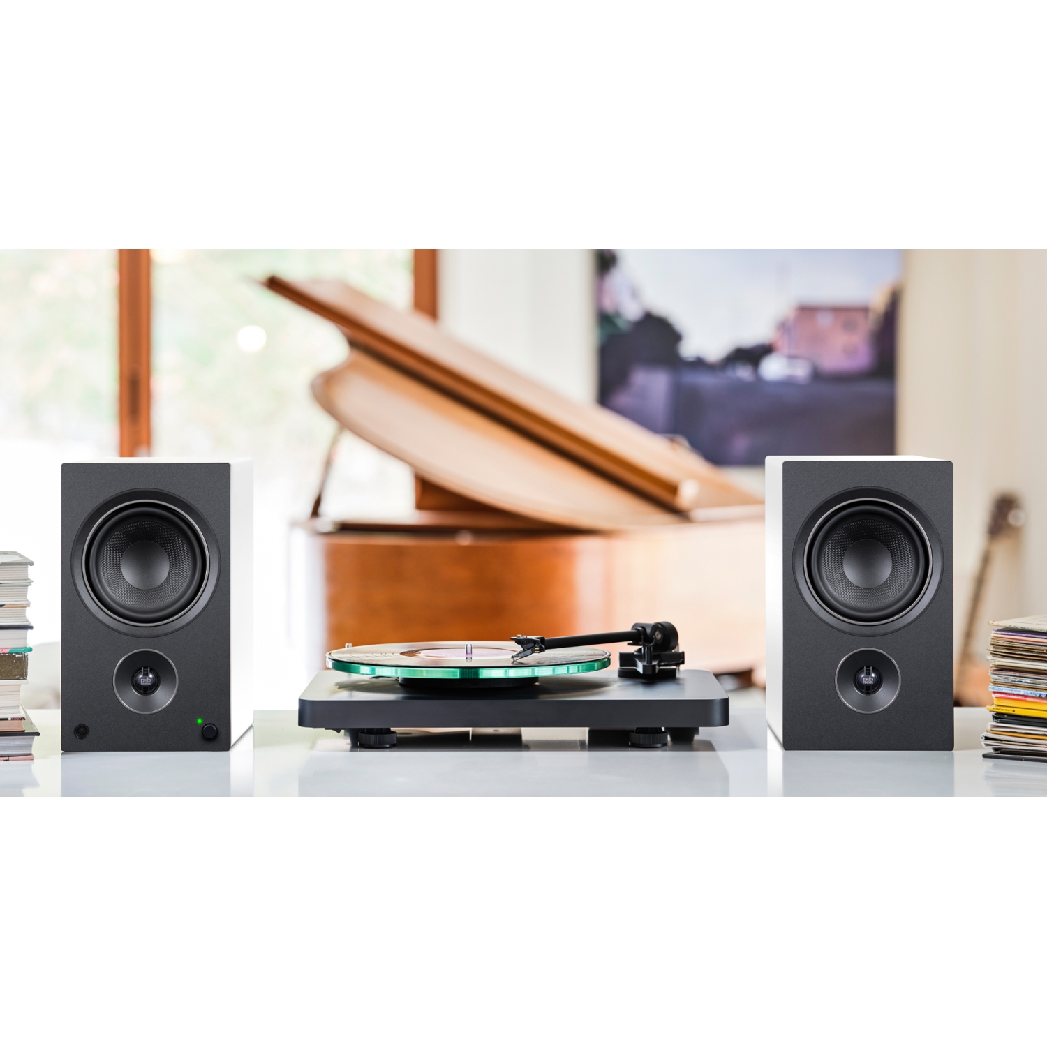 Alpha AM5 Powered Bookshelf Speakers - Pair