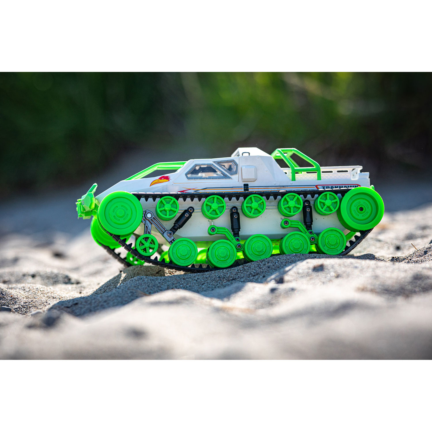 Char d'assaut téléguidé TrakHawk de LiteHawk - Blanc/Vert