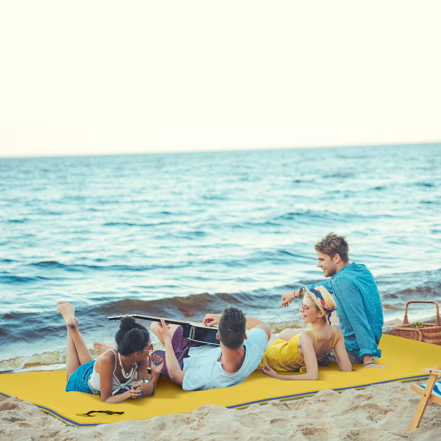 HOMCOM 10' x 5' Roll-Up Pool Float Pad for Lakes, Oceans, & Pools, Water Mat for Playing, Relaxing & Recreation, Yellow