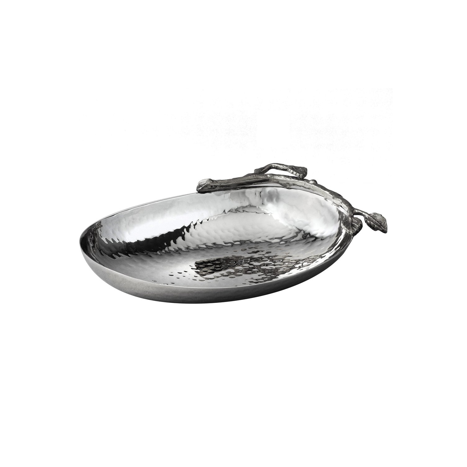 Plat à noix en feuilles