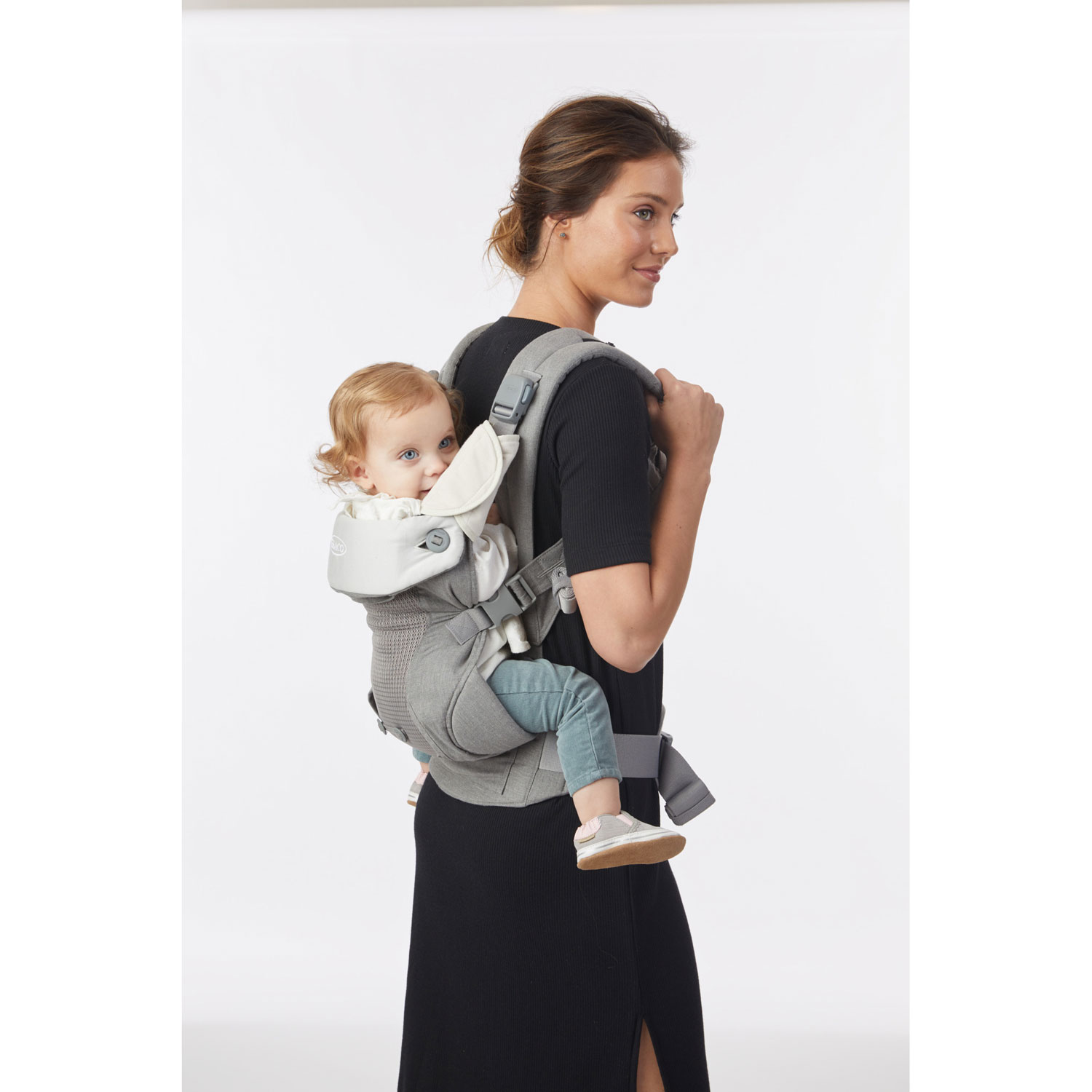 Porte-bébé à quatre positions Cradle Me de Graco - Gris minéral