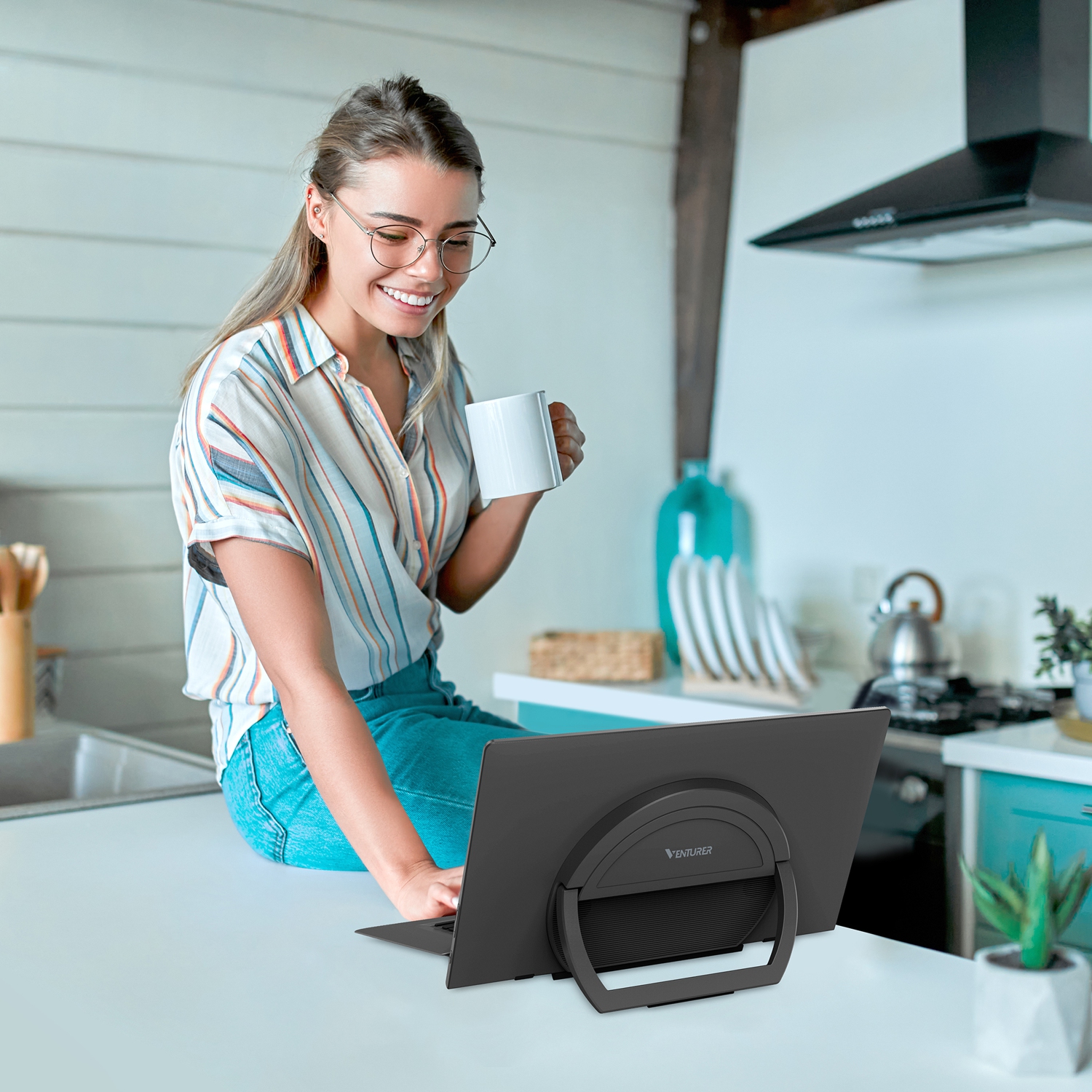 Venturer Luna Max VCT9T48Q34RBM 14" 64GB Android 10 Keyboard Quad Core