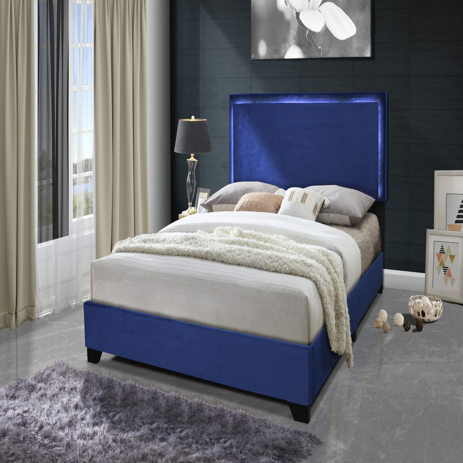 Aerys Queen Platform Bed with LED Lights, Navy Velvet