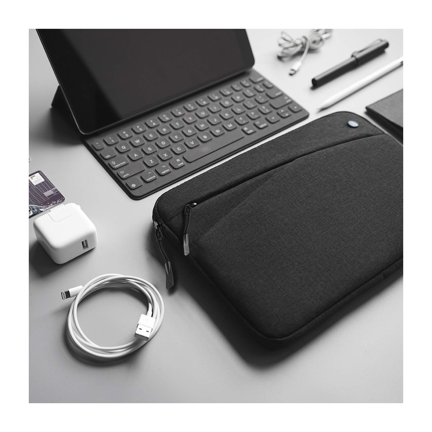 tomtoc Tablet Sleeve Bag for 11-inch New iPad Pro M1 5G 2021-2018/10.9-inch iPad Air 4/10.2-in iPad 8th/7th Gen/Su