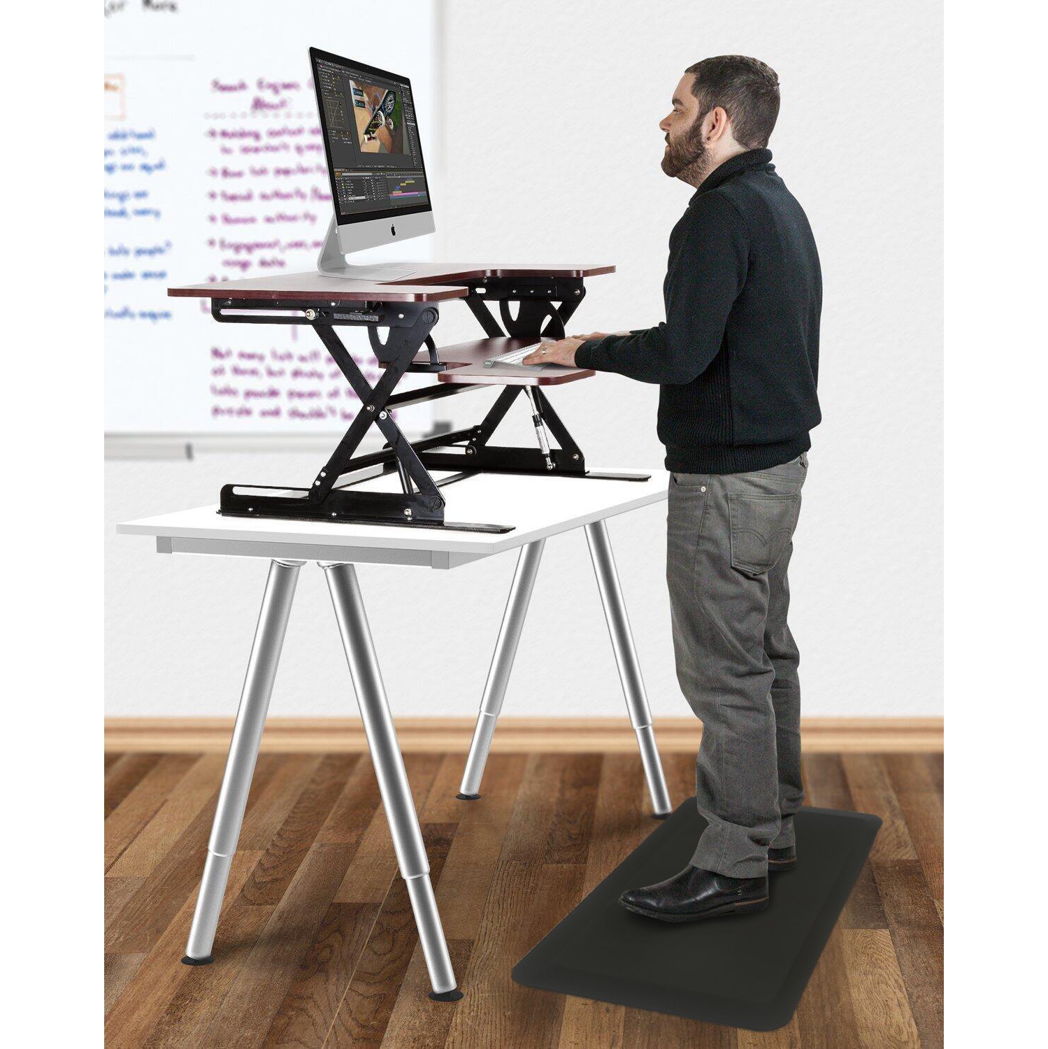 Le tapis confortable antifatigue original de 1 po d’épaisseur, idéal pour les cuisines et les bureaux debout, conçu de façon ergonomique, Mater