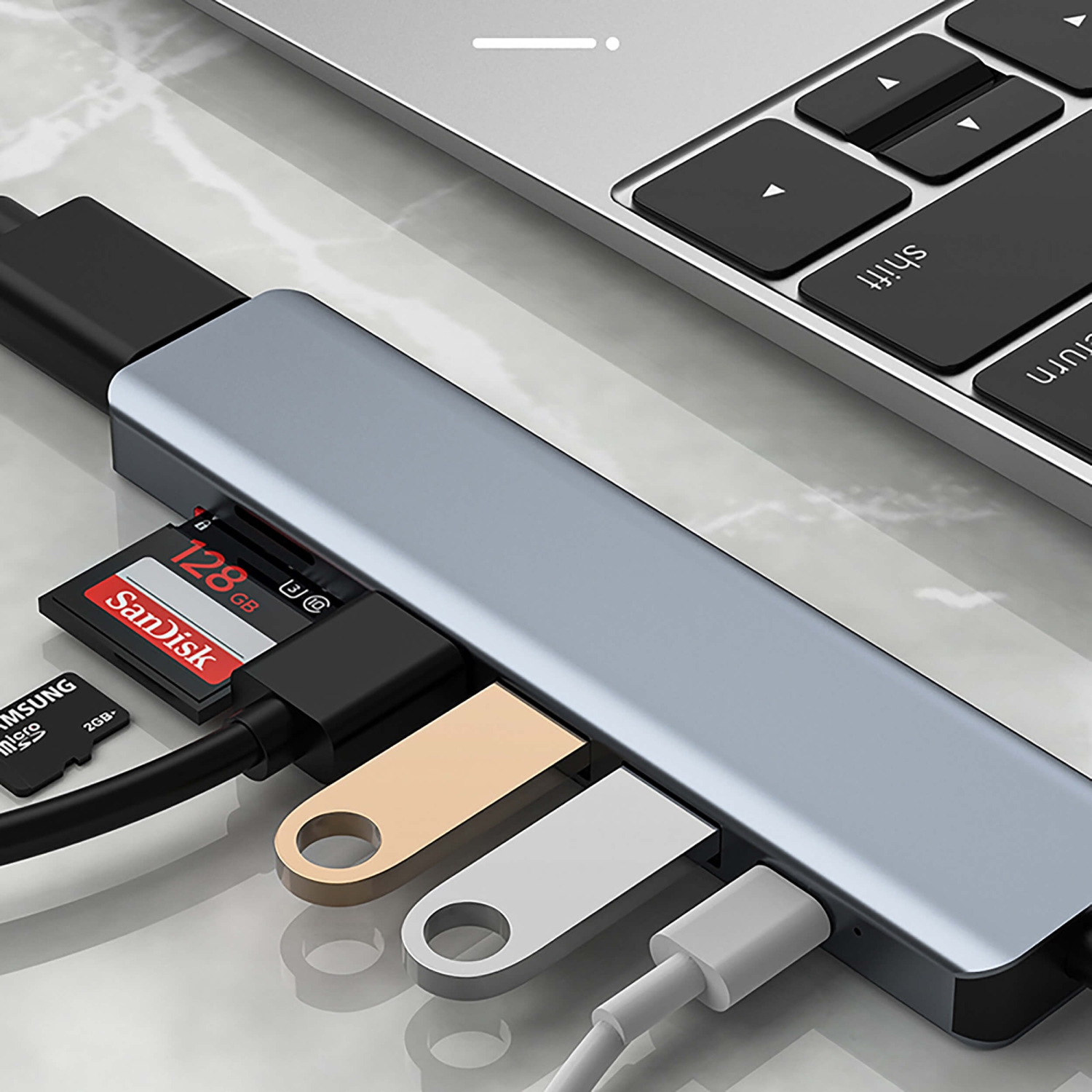 Adaptateur de concentrateur USB-C pour MacBook Pro 2020/2019/2018/2017, MacBook Air 2018-2020 et plus encore avec 4K ports HDMI, 3 ports USB 3,0,