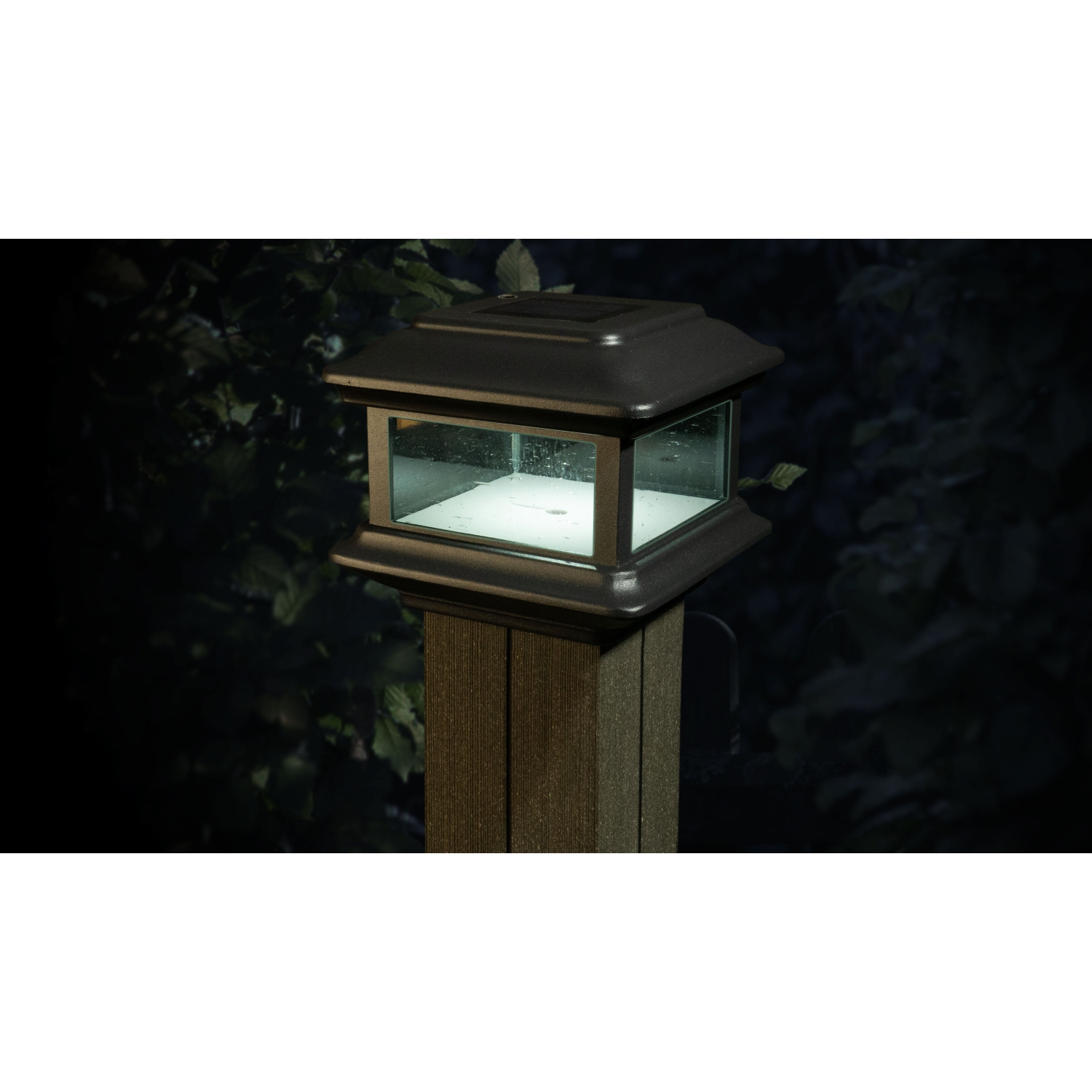 Classy Caps 4x4 Black Aluminum Colonial Solar Post Cap SLO88