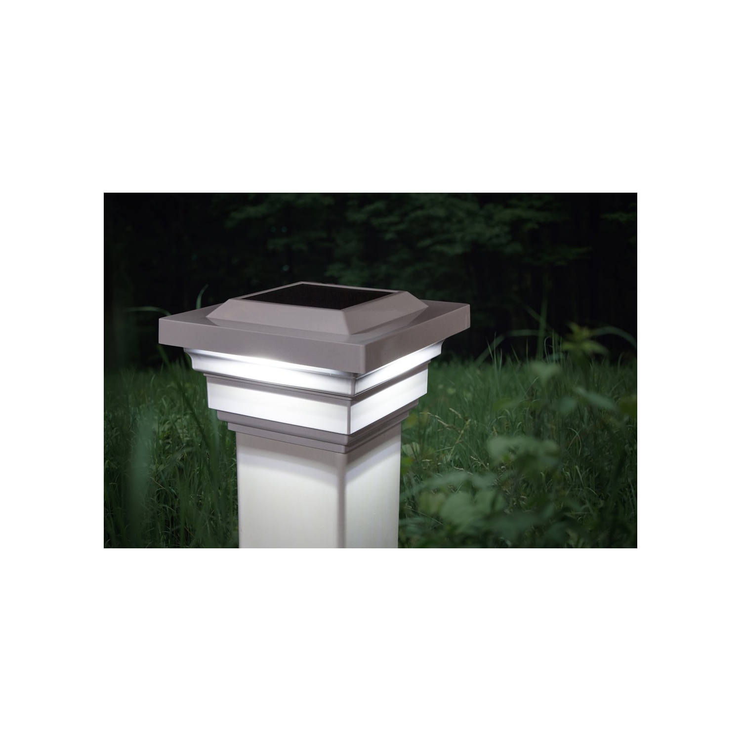 Classy Caps 4x4 White PVC Regal Solar Post Cap SLO78W