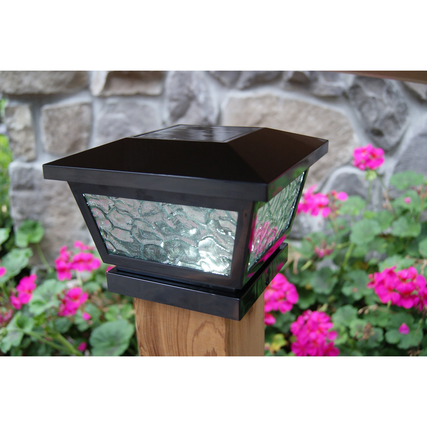 Classy Caps 5x5-4x4-3.5x3.5 Black Fairmont Solar Post Cap FS100B