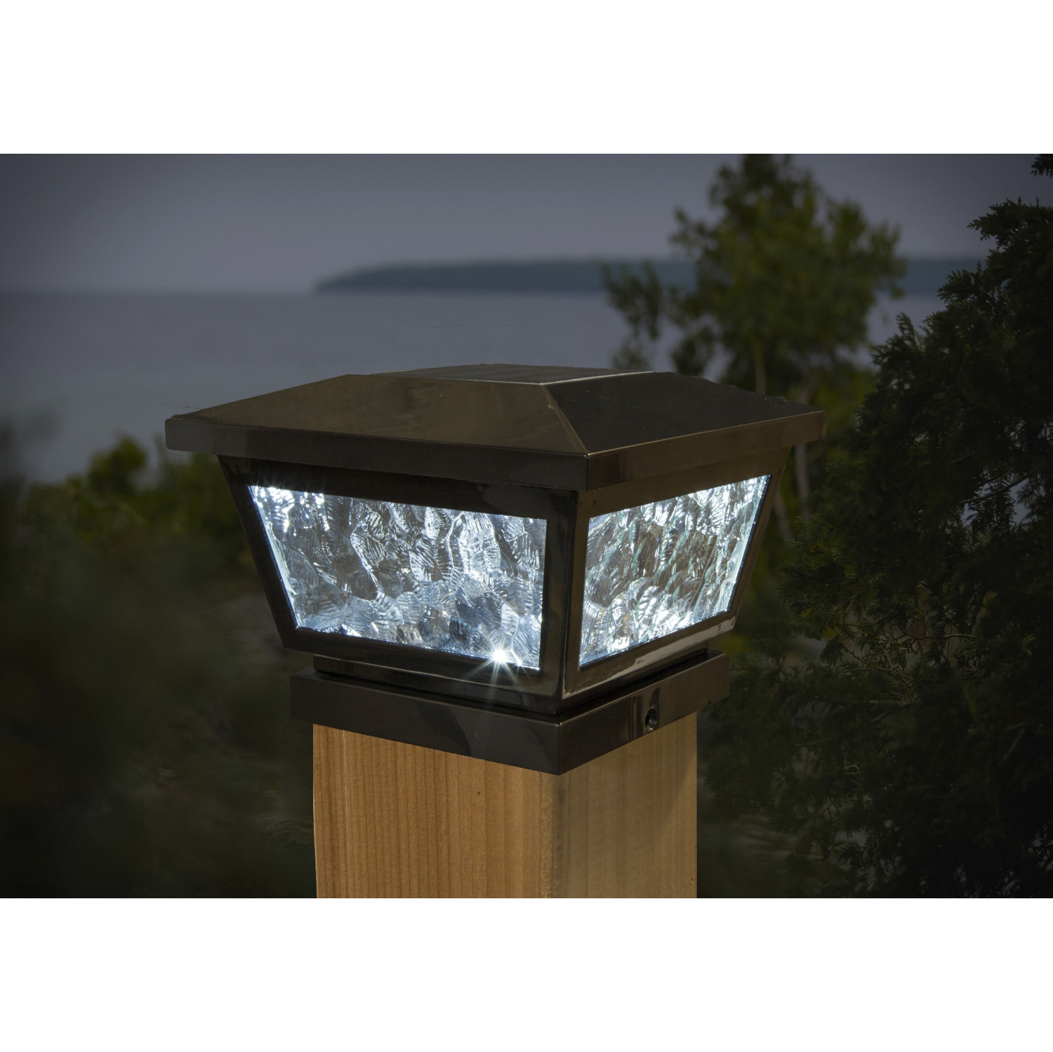 Classy Caps 5x5-4x4-3.5x3.5 Black Fairmont Solar Post Cap FS100B