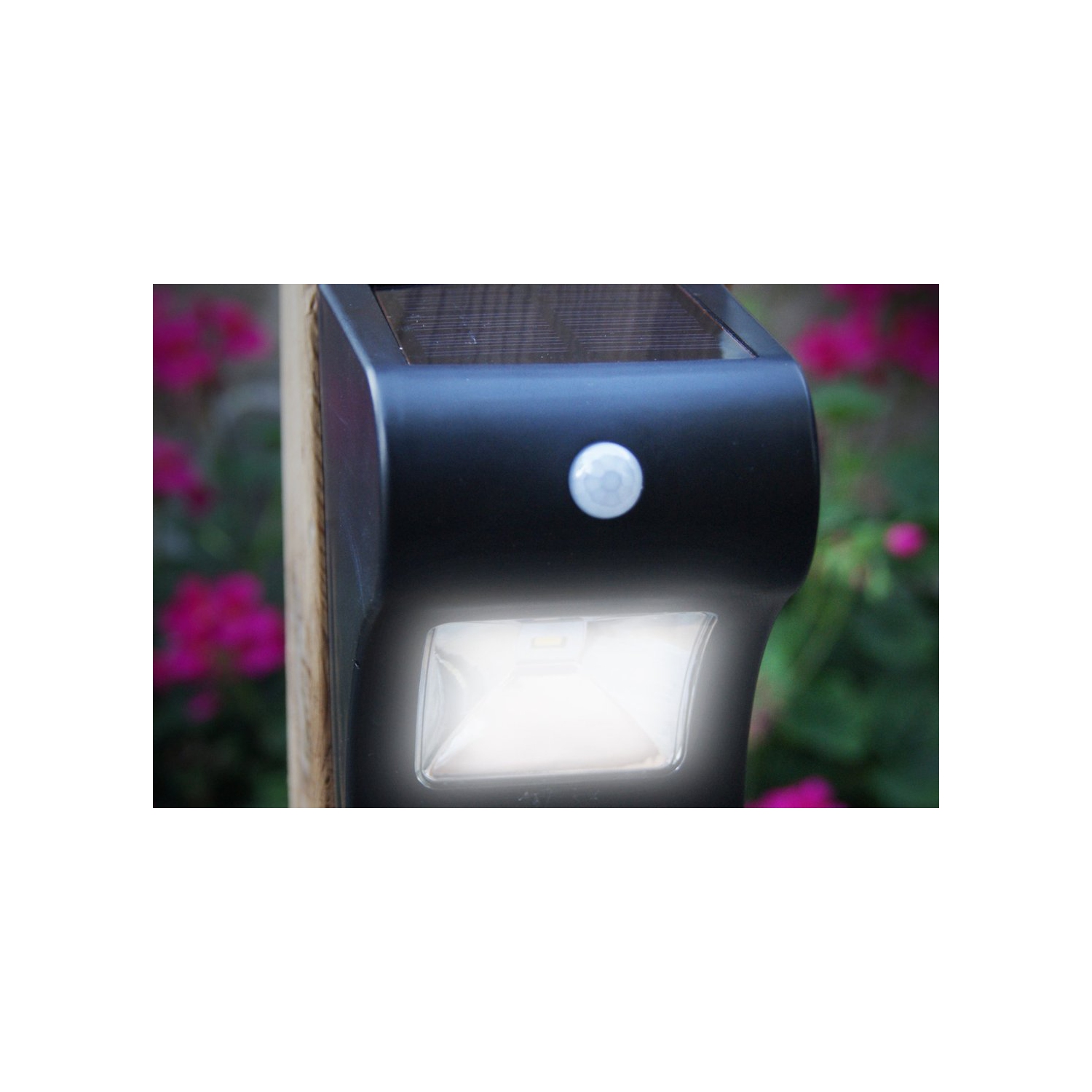 Classy Caps Solar Motion Sensor Deck & Wall Light SL133