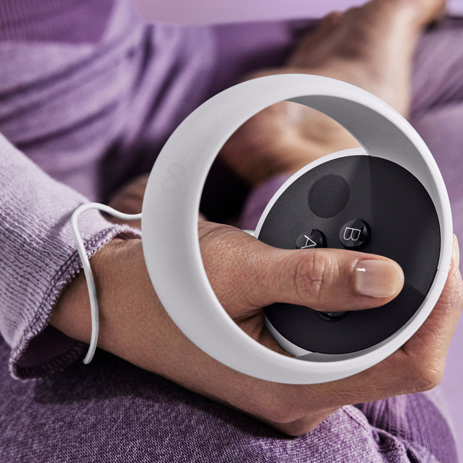 Casque de réalité virtuelle Meta Quest 2 de 128 Go avec manettes Touch