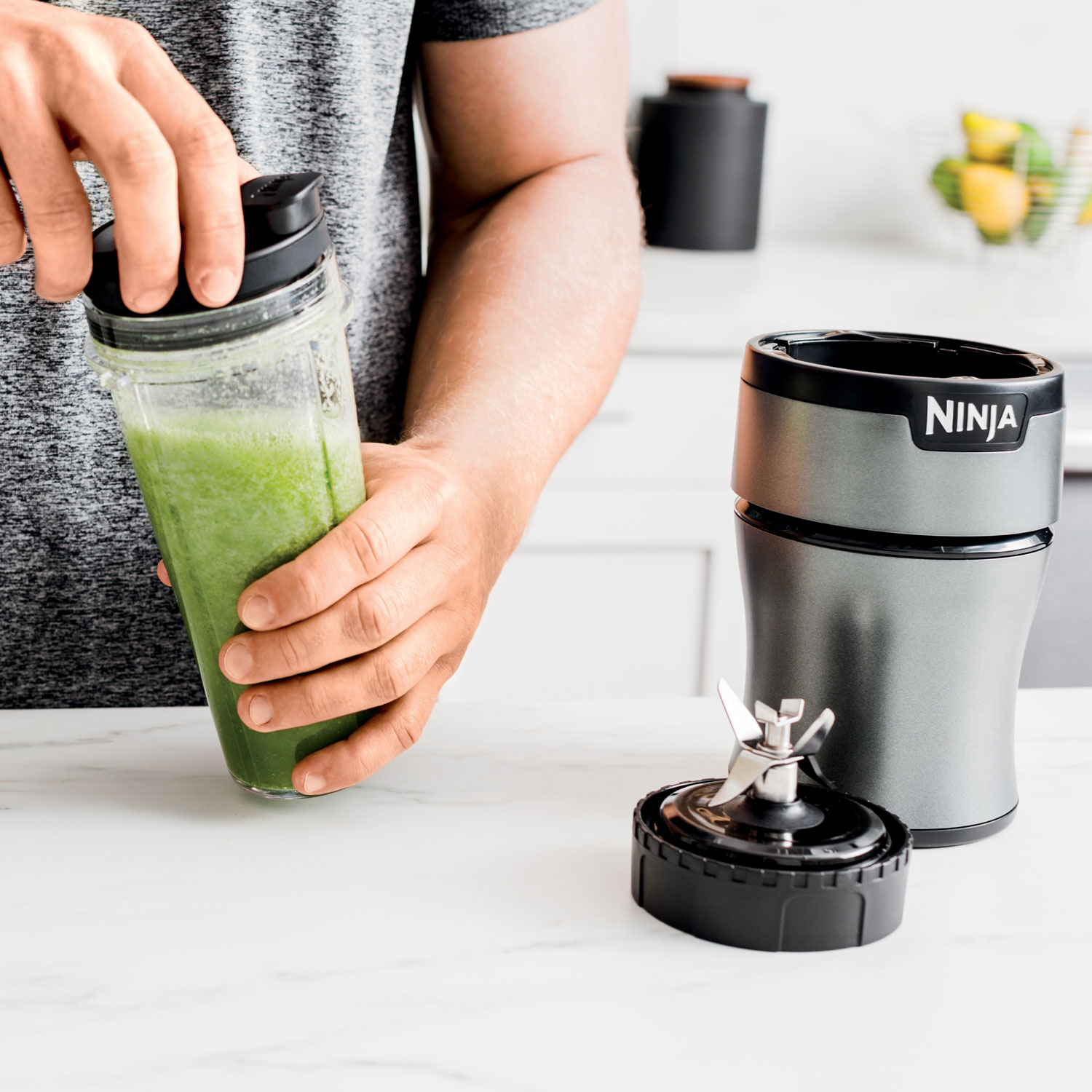 Ninja Nutri-Blender 0.59L 700-Watt Personal Blender with To-Go Cups - Silver