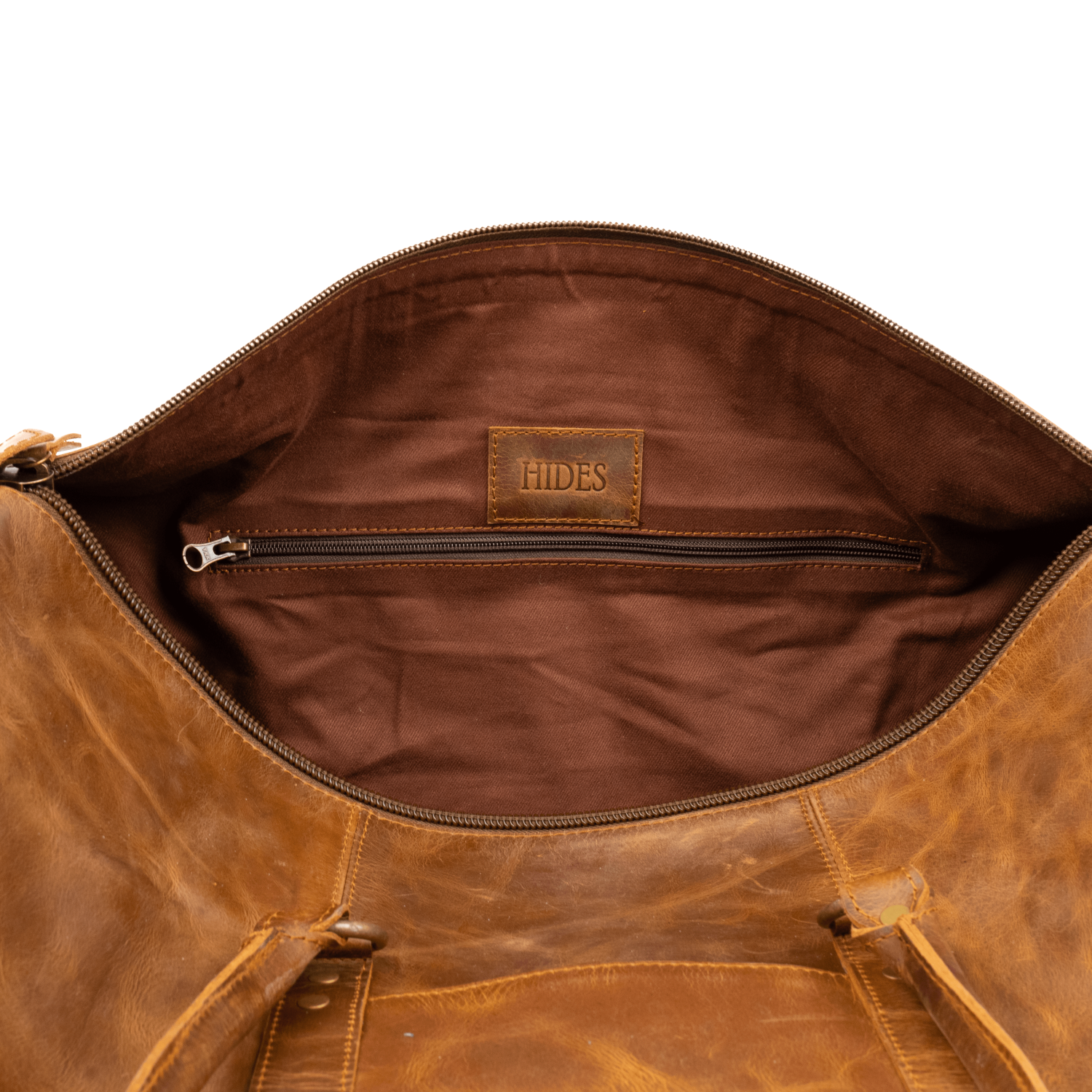 CAMOUFLE – Sac de sport en cuir Weekender Gym, 21 po, brun alezan