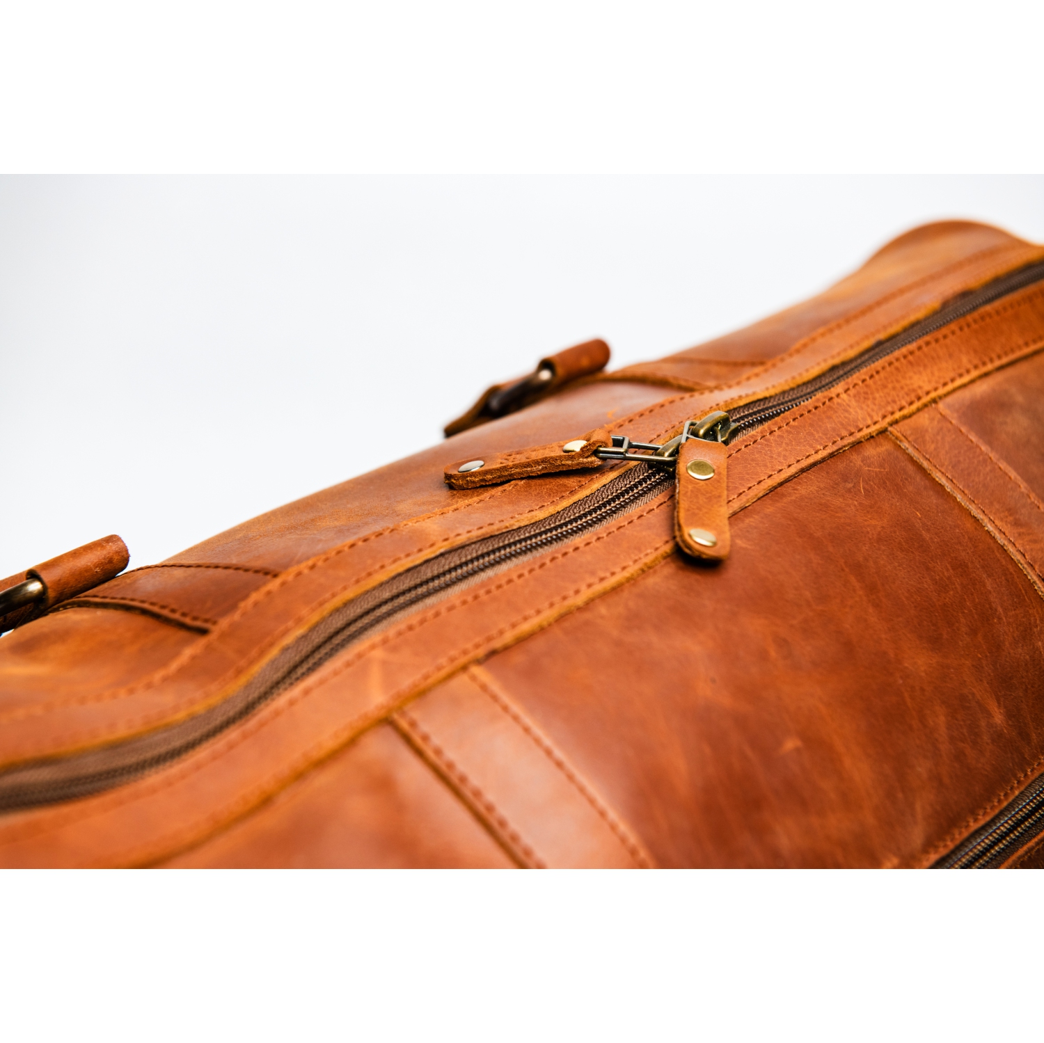 HIDES Tourist Unisex Weekender Leather Travel Gym Duffle Bag 23", Saddle Brown