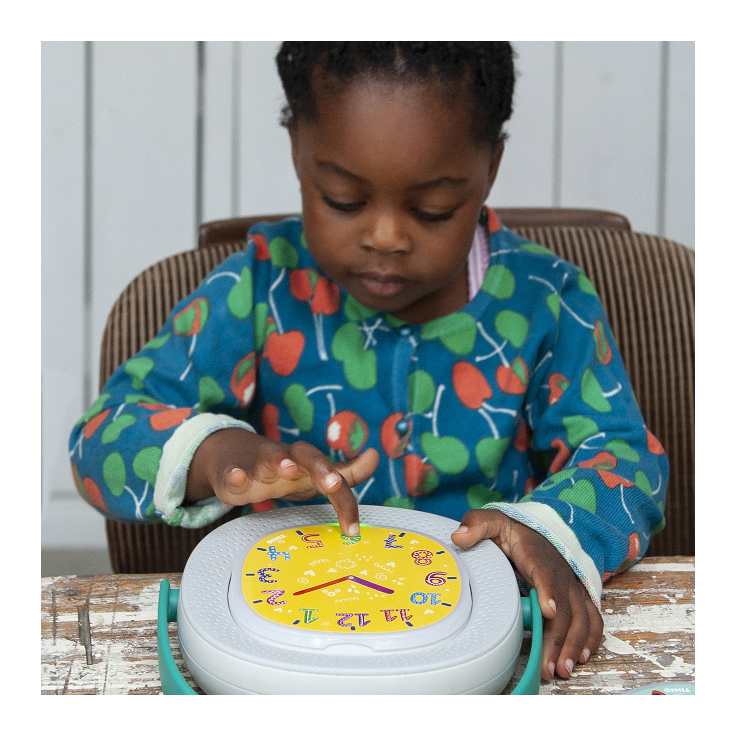 TIMIO Screenless Educational Audio and Music Player + 3 Disc Packs + Headset