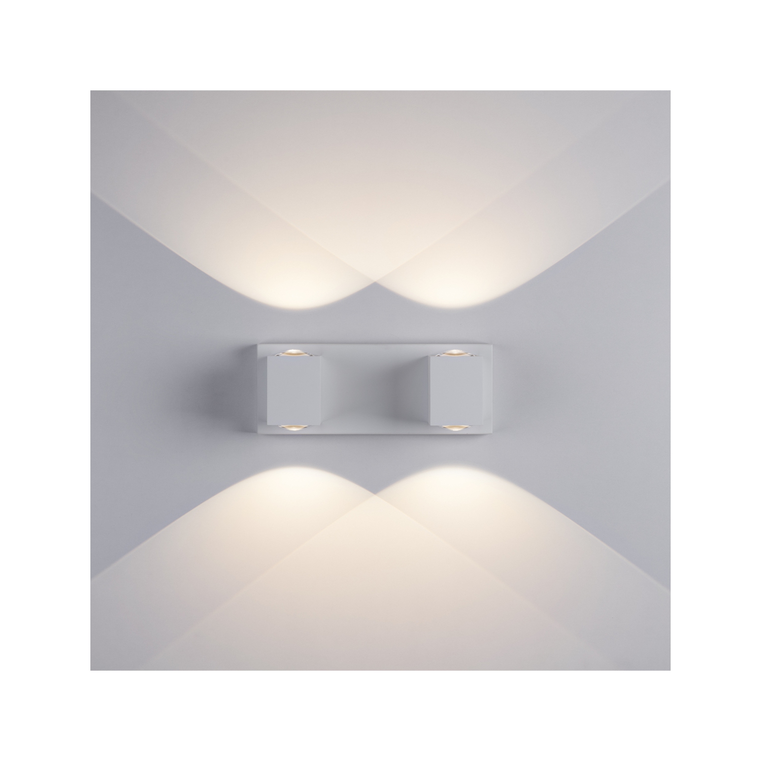 Applique murale Tubicen à 2 lumières, DEL à intensité réglable pour salle de bain, miroir pour salle de bain, lampe murale d’intérieur moderne pour