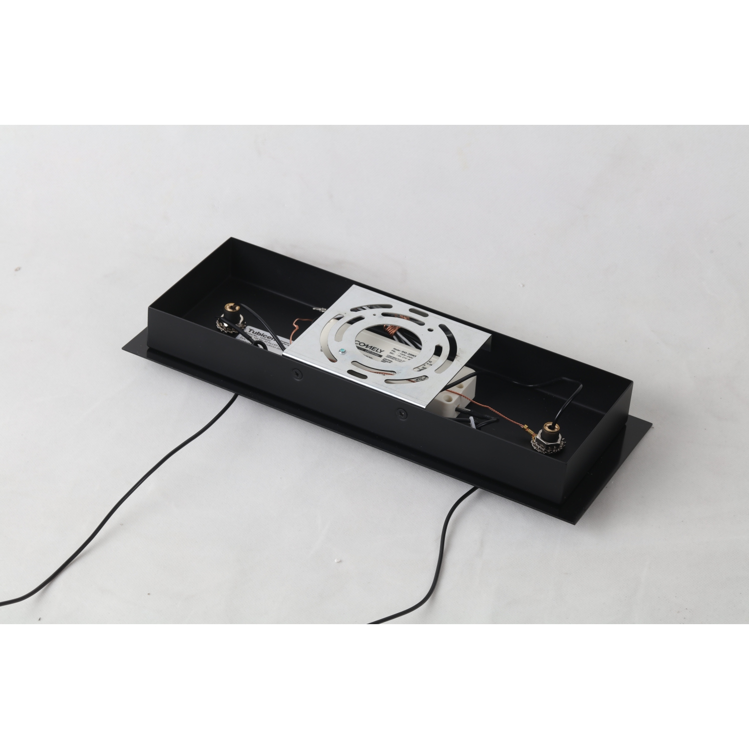 Suspension linéaire à DEL Tubicen, luminaire à DEL de 20 W à intensité réglable pour salle à manger, 11.8 à 68.9 po à hauteur réglable, 47.2 po L,