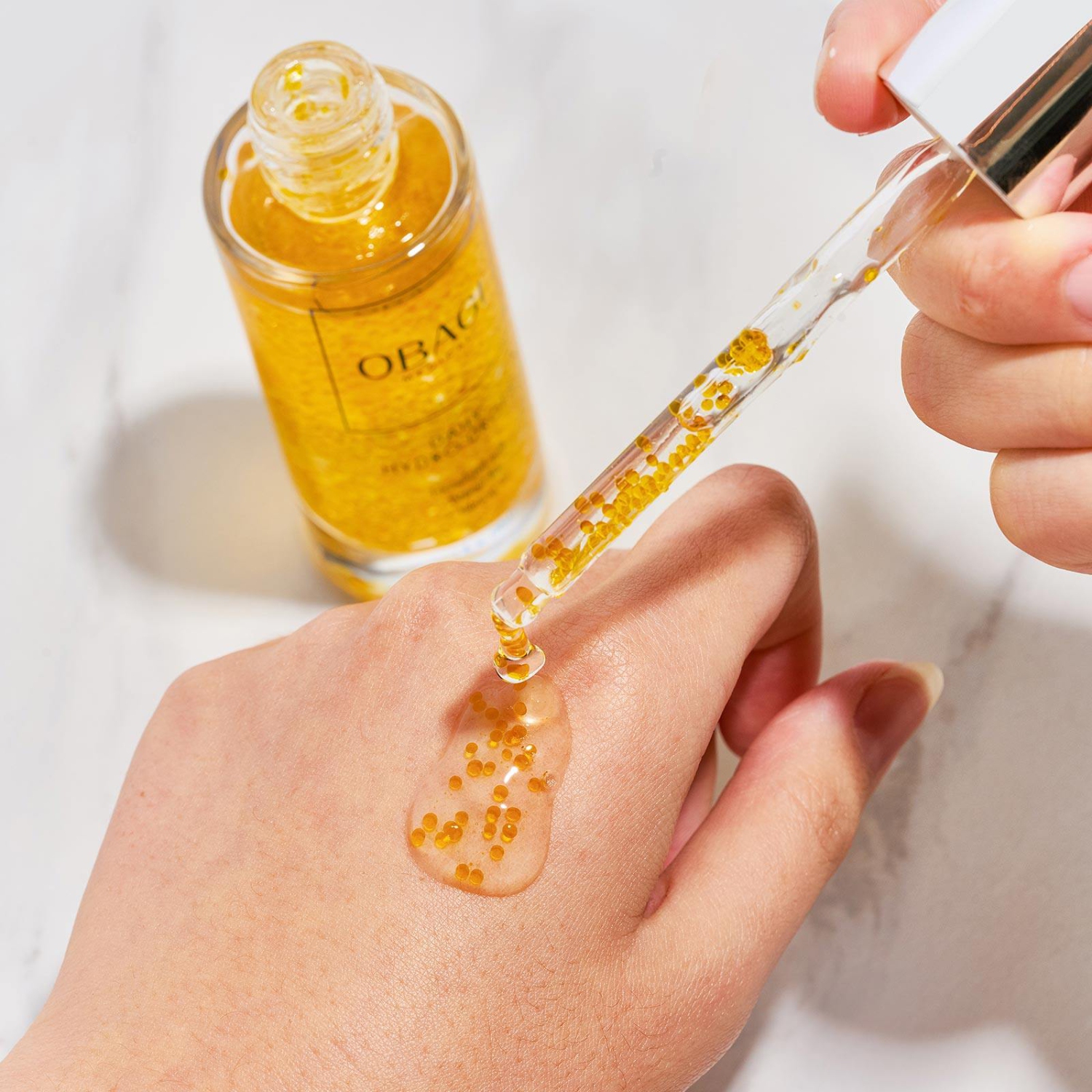 SÉRUM POUR LE VISAGE OBAGI DAILY HYDRO-DROPS 30 ML / 1,0 FL. OZ