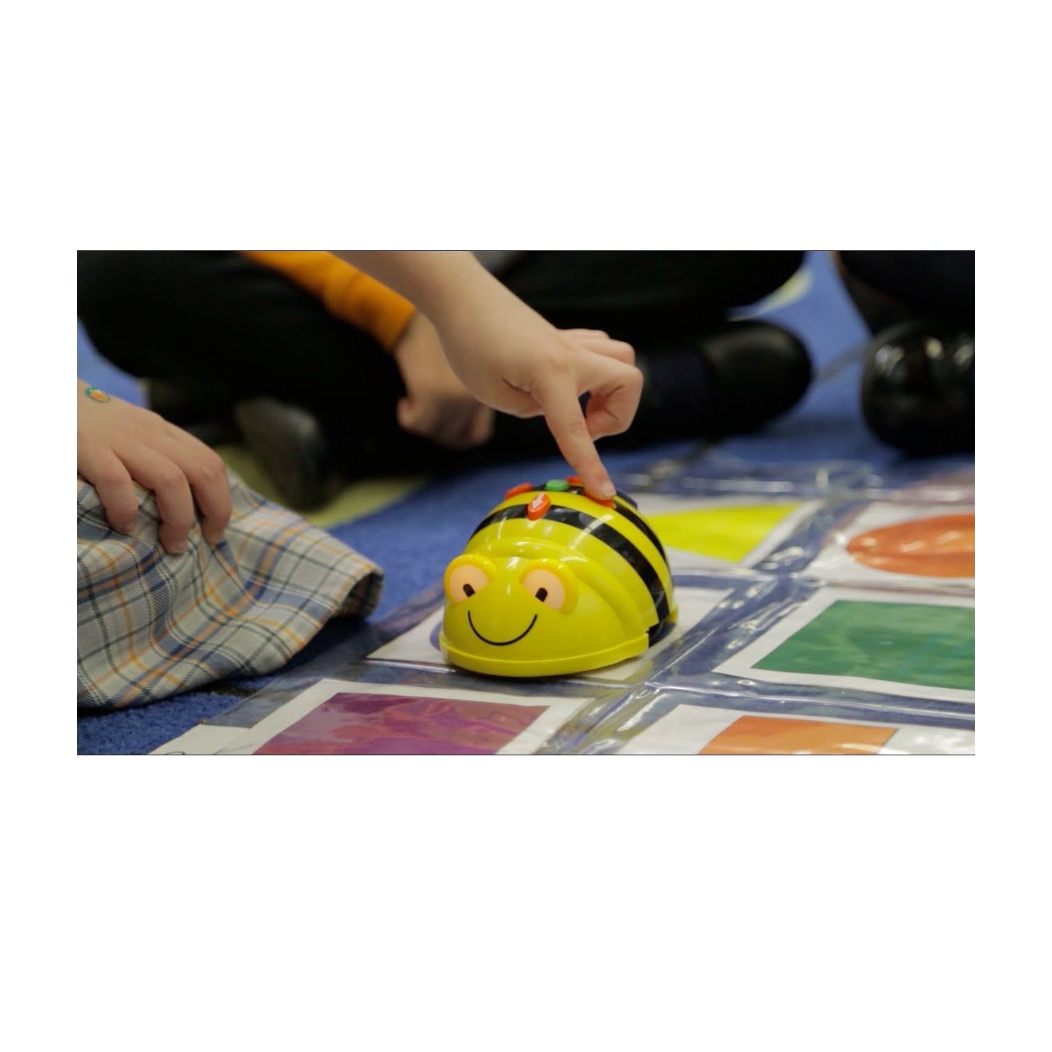 TTS New Bee-Bot Educational Floor Robot | Bee-Bot Floor Educational Fun Robot Toy - Programmable Robot Toys for Kids, City Floor Placemats | Above 3