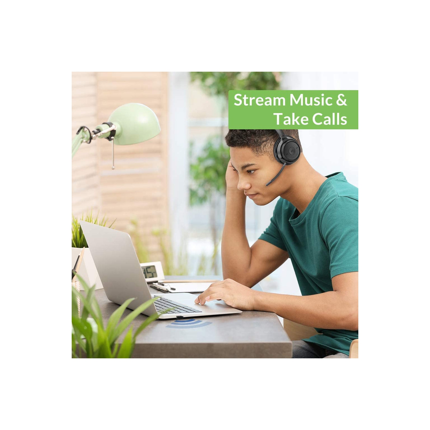 Avantree DG45 Bluetooth 5.0 USB Dongle | Bluetooth Adapter for Computer, Bluetooth Headphones Speakers Keyboard Mouse Printers Music & Calls