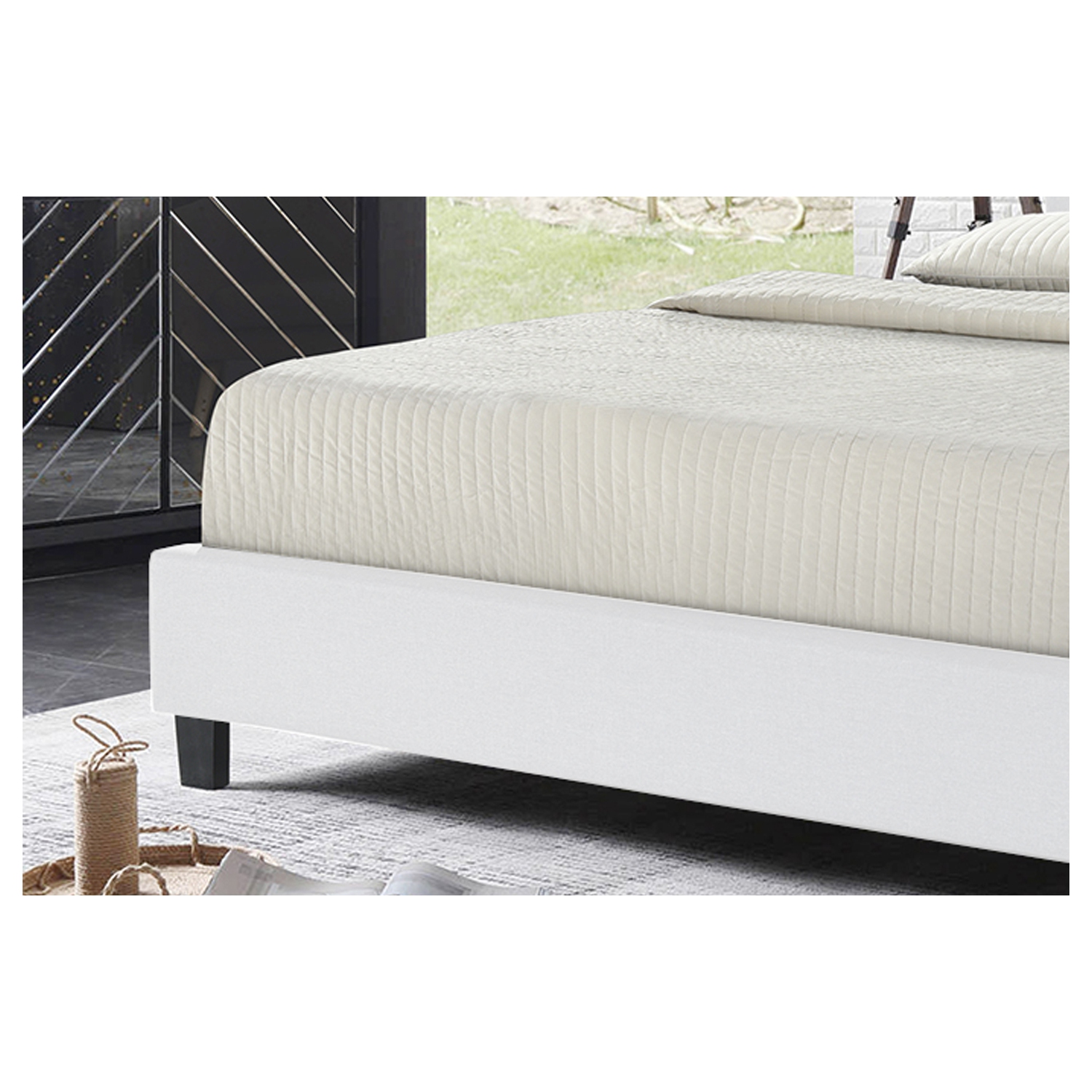 Queensons White Uptown PU Upholstered Double Size Platform Bed