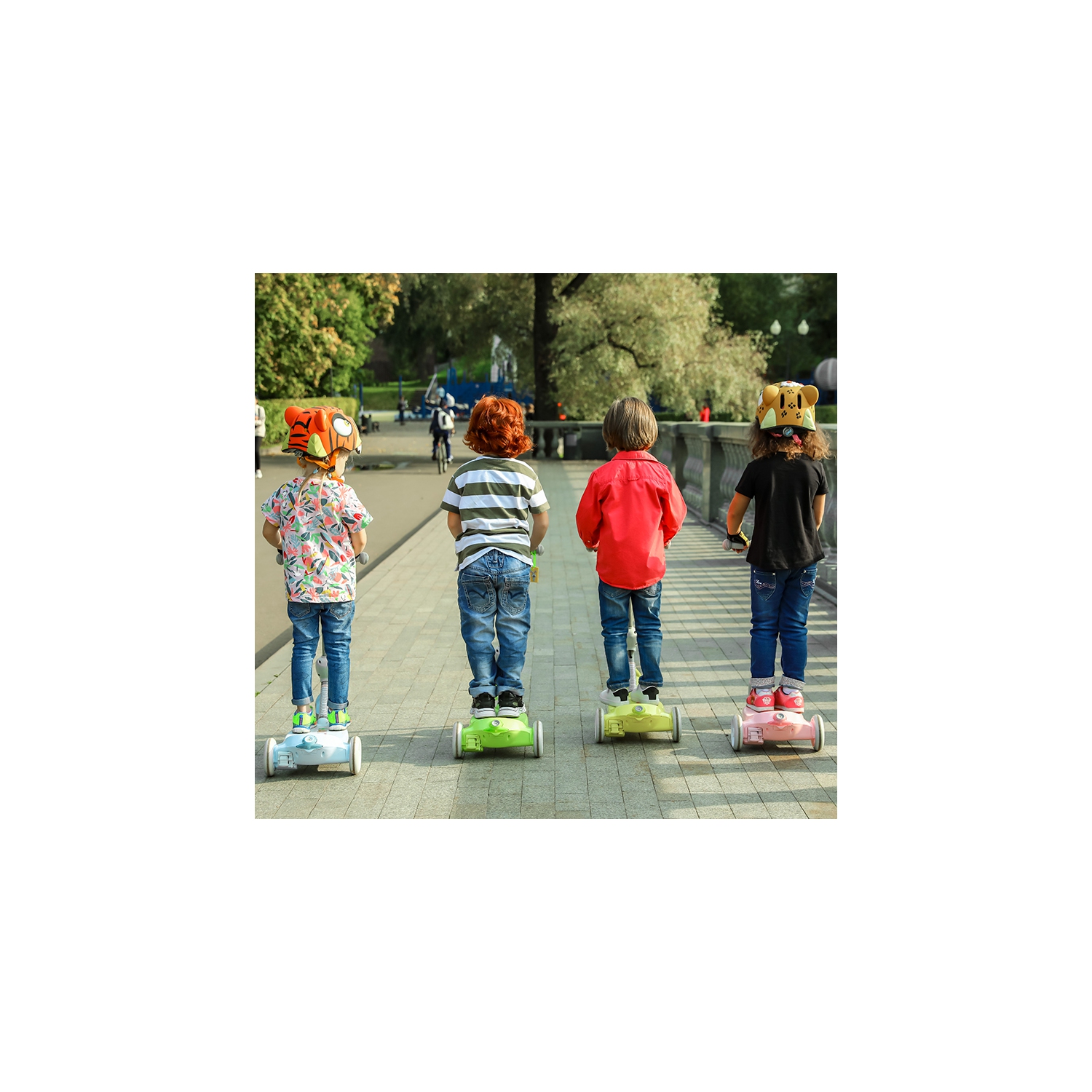 WINGOMART TROTINETTE ELECTRIQUE 6V 2 en 1 Bubble Scooter, 2 - 7 ans - Max 4KM/H - SPIDER ROUGE