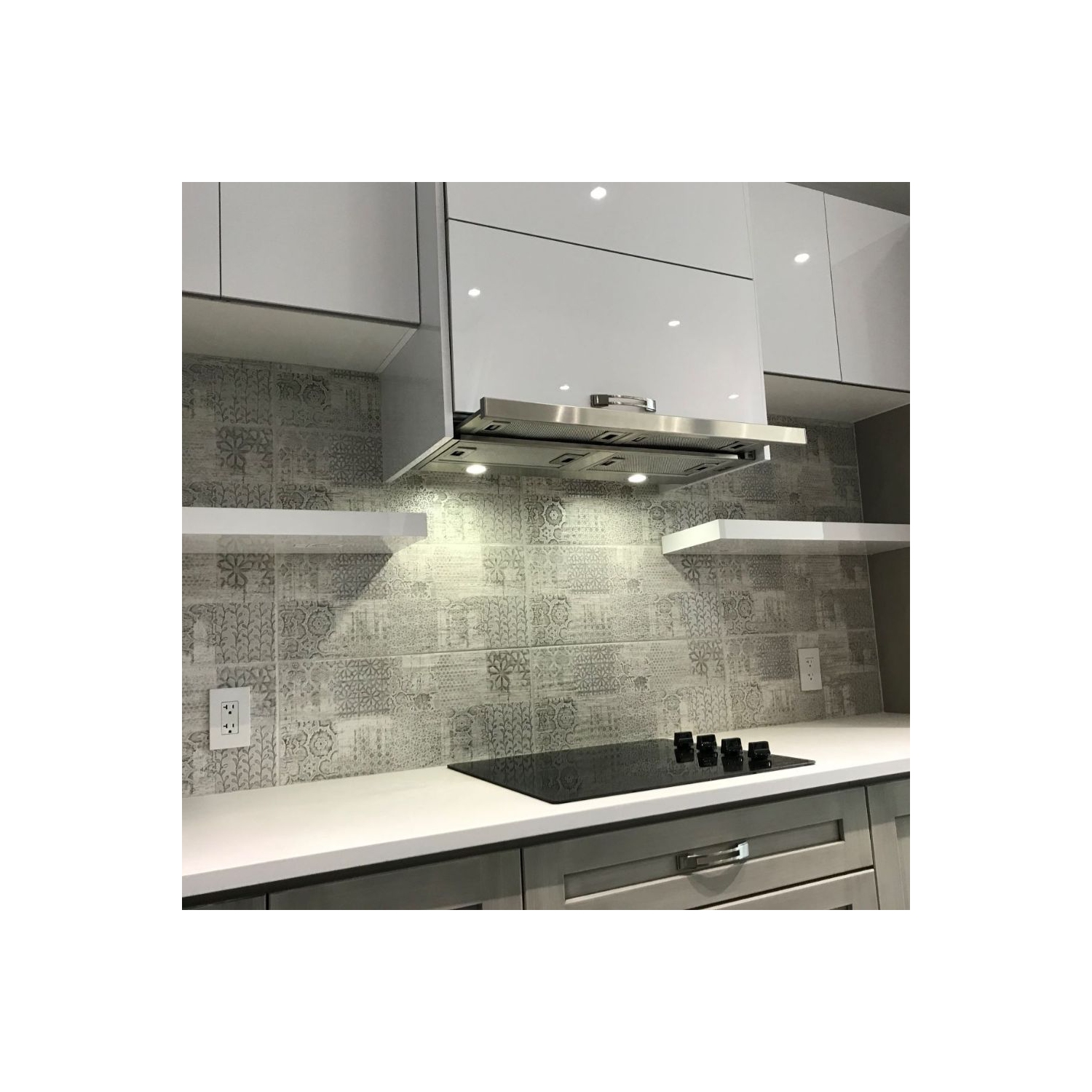 Hotte de Cuisine Encastrable, équipée de Lumières DEL, 36", 300 PCM Filtres à Mailles - Acier inoxydable par Cyclone