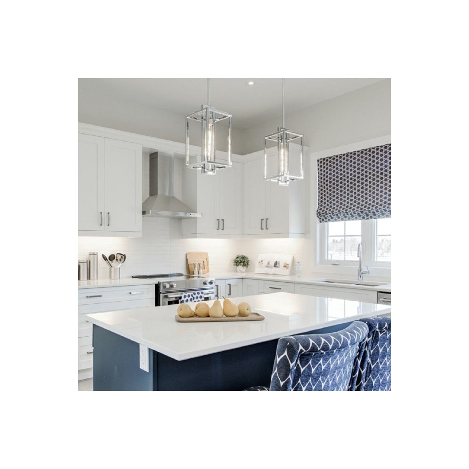 Hotte de Cuisine Murale Style Pyramidale, équipée de Lumières DEL, 36", 550 PCM Filtres à Chicanes - Acier inoxydable par Cyclone