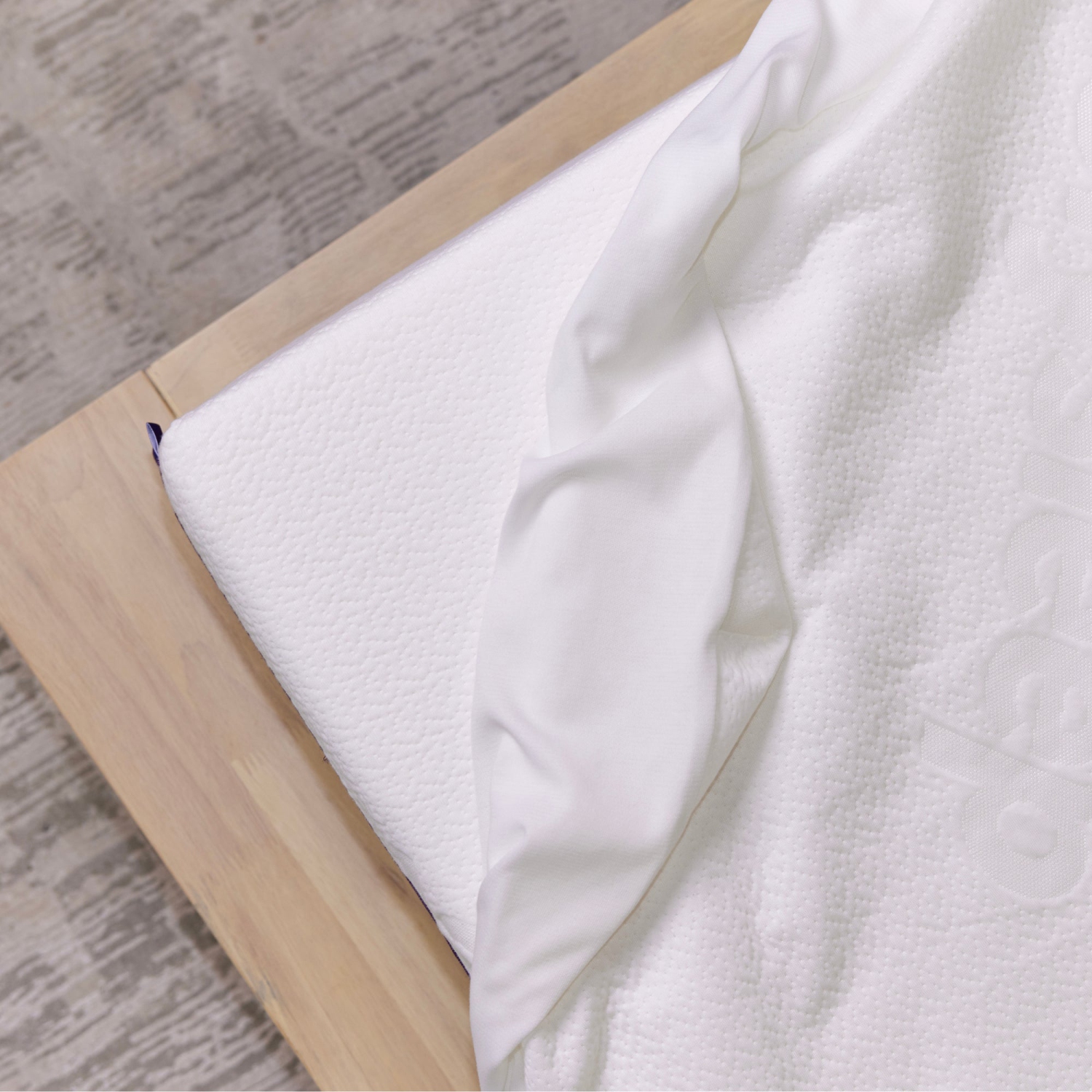Protège-matelas imperméable Polysleep | Housse de lit antimicrobienne respirable avec revêtement SilverClear® — Lit simple
