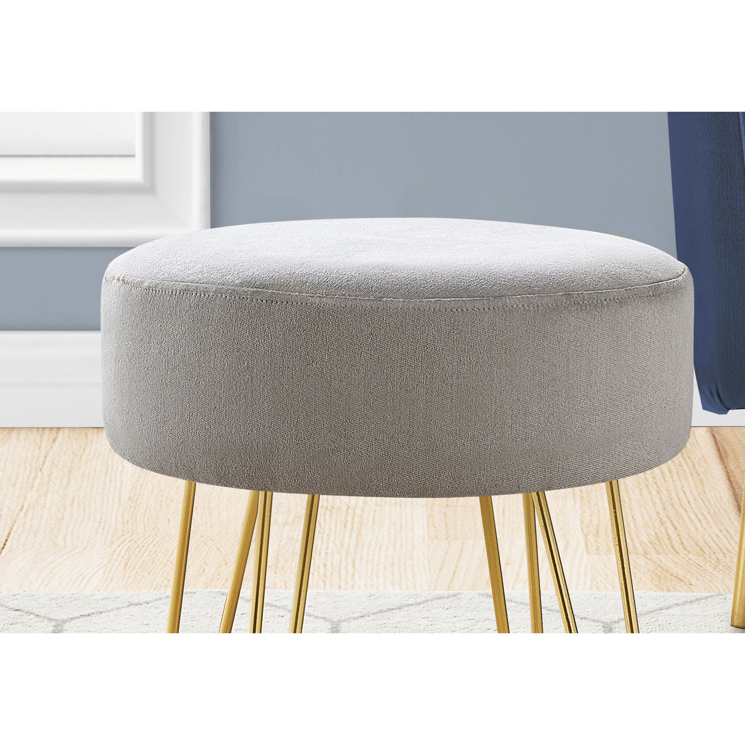 Pouf rond en tissu à pattes effilées de Monarch - Gris/Doré