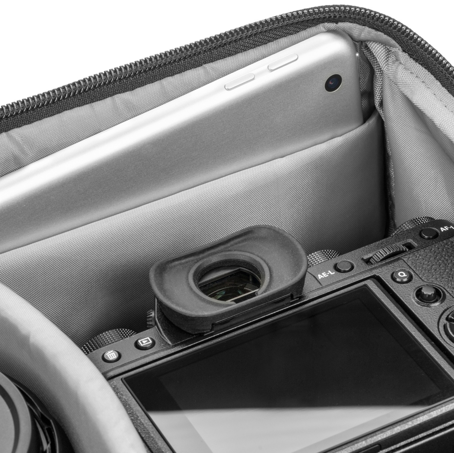 Tradewind Shoulder Bag