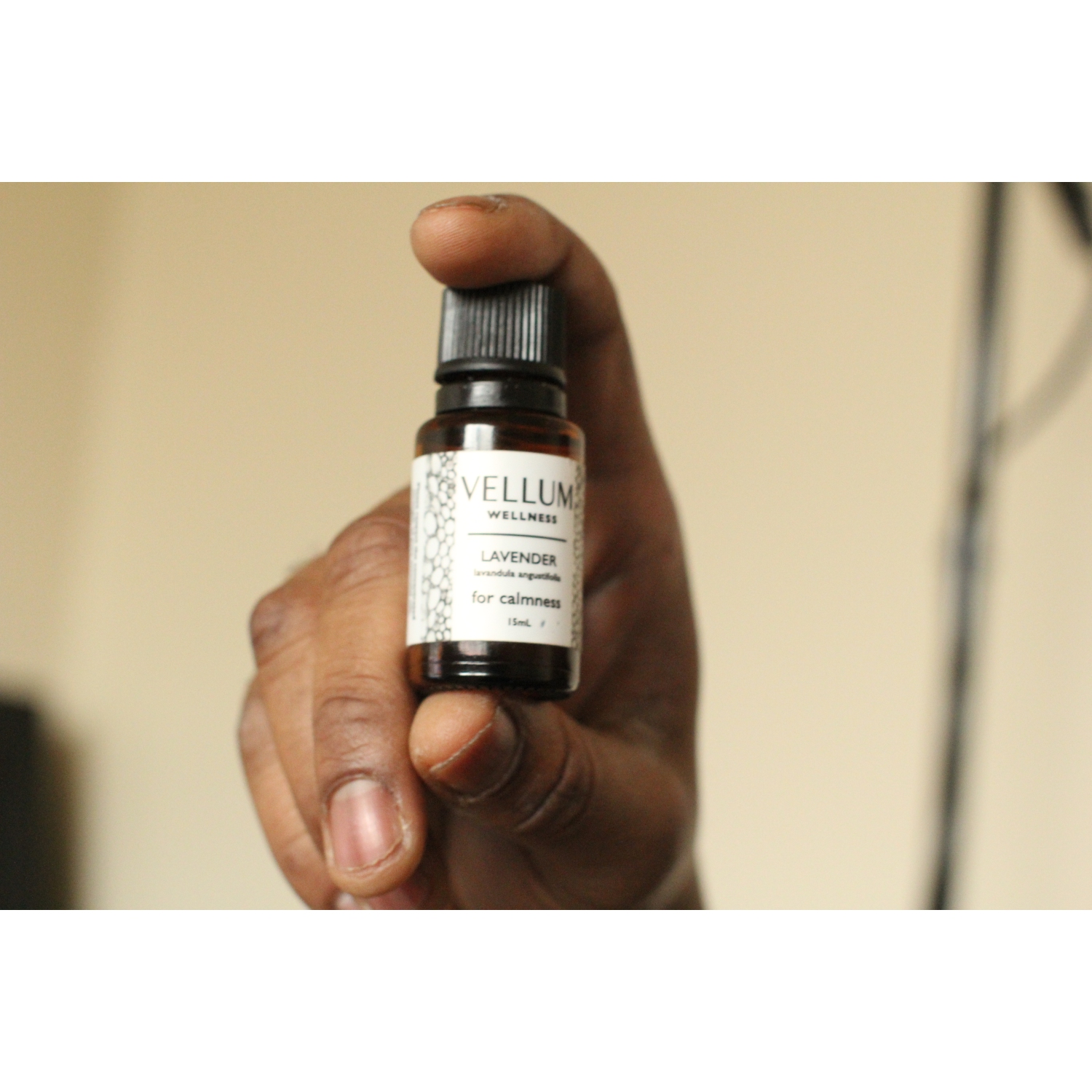 Ensemble pour le sommeil profond à l'huile essentielle de Vellum Wellness pour améliorer le sommeil, créer une ambiance apaisante à la maison et se