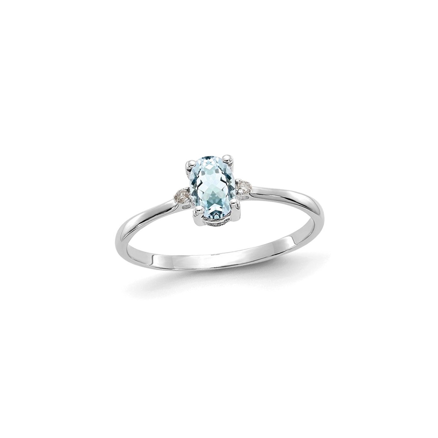 2/5 Carat Oval-Cut Light Aquamarine Ring in 14K White Gold