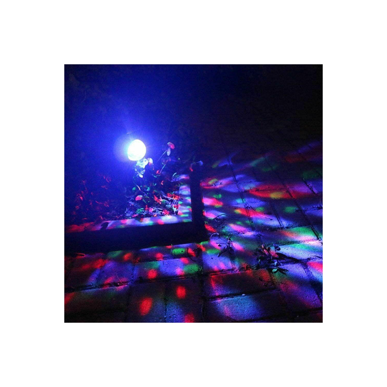 Lampe laser solaire de projecteur à DEL rotative colorée et colorée; Lampe de fête de Noël