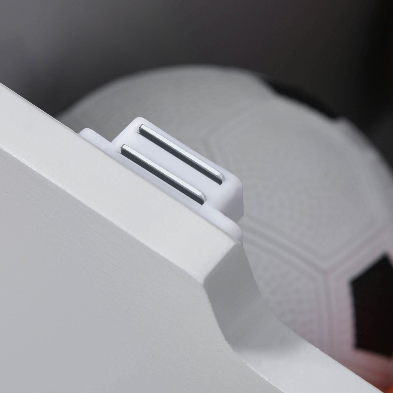 Qaba Kids Wooden Toy Storage Box Organizer Chest with Magnetic Hinge, Large Chest Space, & Groove Handle, Grey