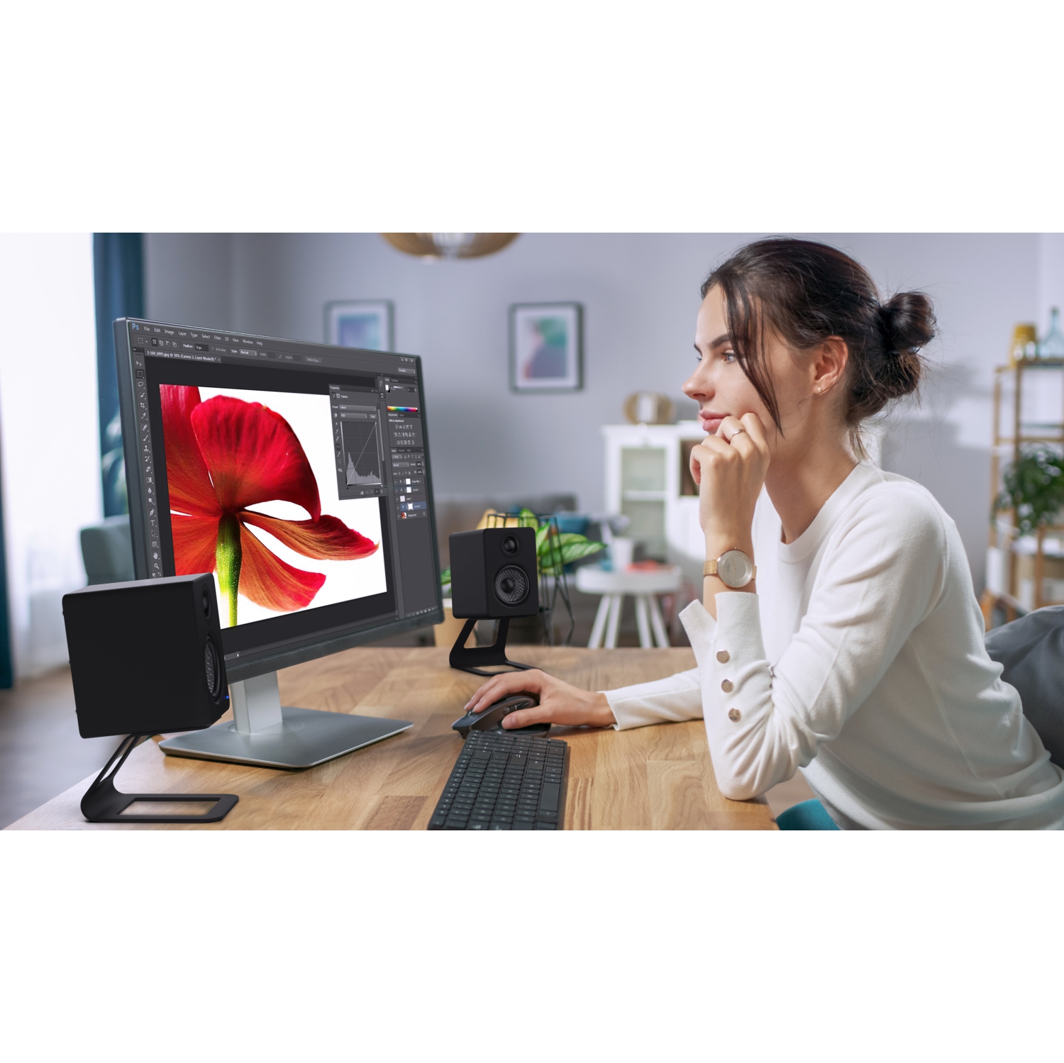 Kanto SE2 Stands de bureau surélevés pour petits haut-parleurs, noir, paire