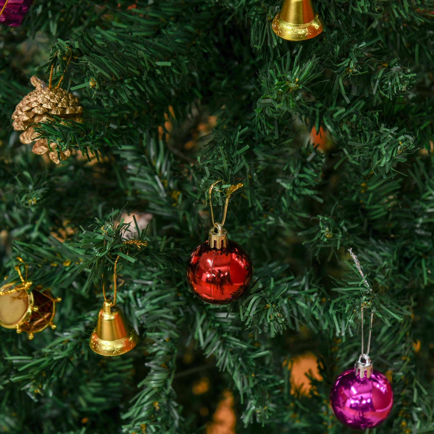 HOMCOM 5ft Green Christmas Tree Artificial Xmas Holidays Party with Decoration Ornament