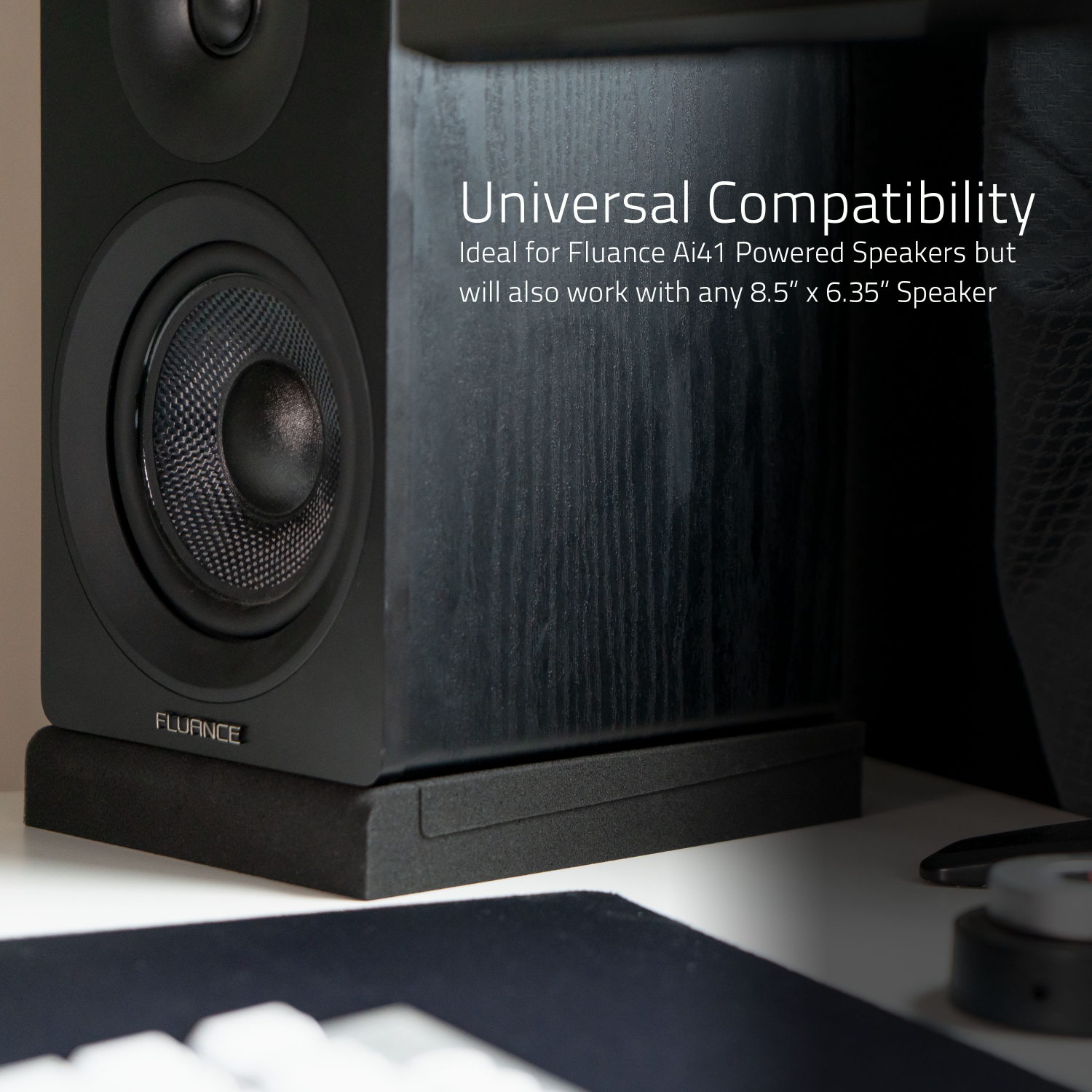 Fluance – coussinets d’isolation acoustique en mousse haute densité pour haut-parleurs d’étagère et haut-parleurs de studio, 8.5 x 6.35 po – paire