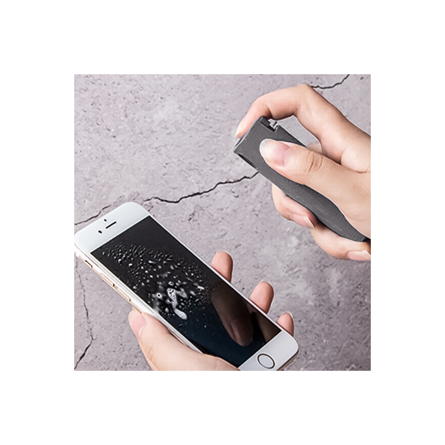 Screen Cleaner - Spray + Microfiber Body + 2X Refills - Innovative Cleaning Solution - On The Go Screen Cleaner - Gray - TRX-SCB-02