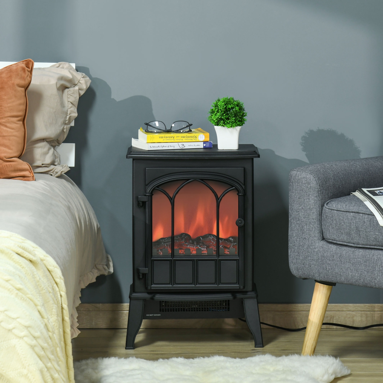 HOMCOM Electric Fireplace Heater, Freestanding Fireplace Stove with Realistic Flame, Adjustable brightness, Overheating Safety System, 750W/1500W