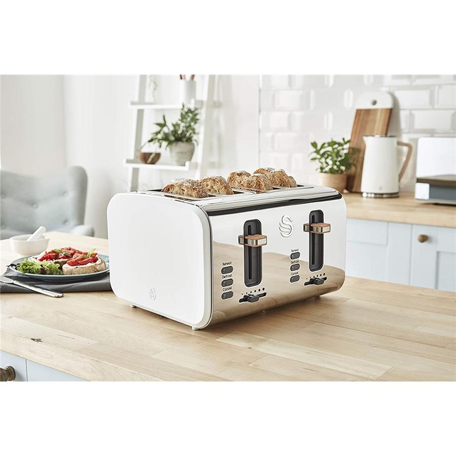 Swan - Nordic Collection 4 Slice Toaster, 1500W, Matte White