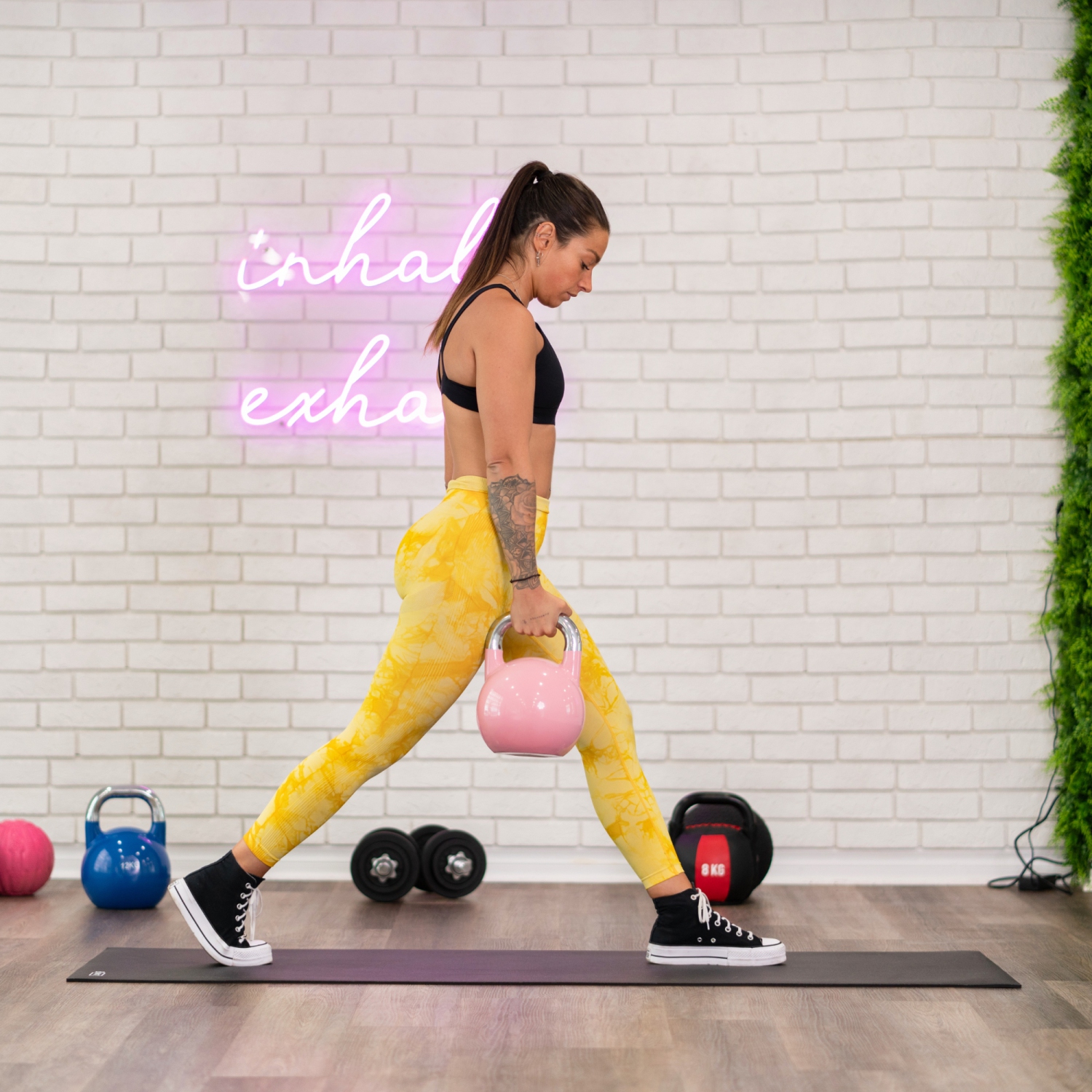 PRISP Competition Kettlebell Weight 8kg - Pro Grade Heavy Duty Cast Steel, Pink