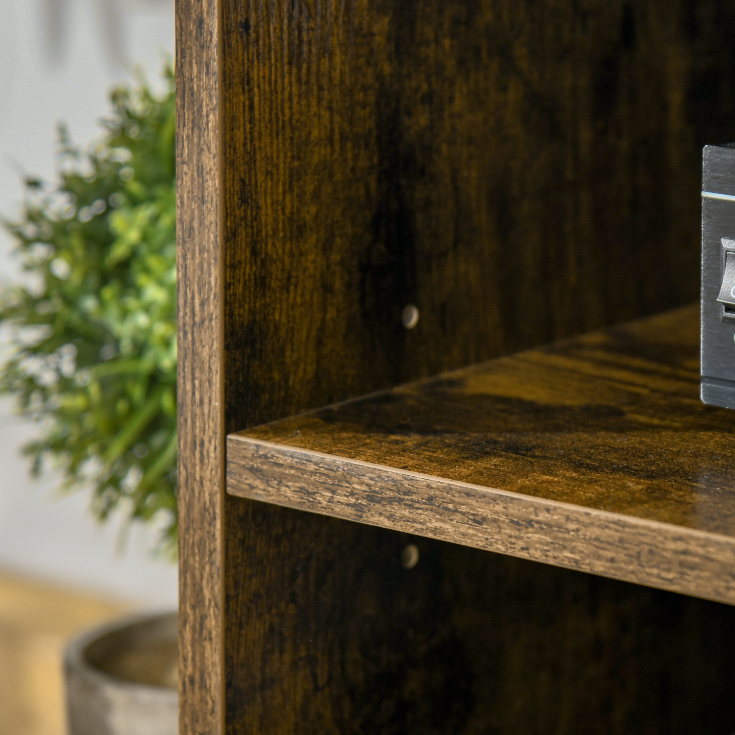 HOMCOM Meuble TV banc TV design avec 2 étagères latérales et 2 compartiments étagère réglable style industriel en panneau de particules et acier